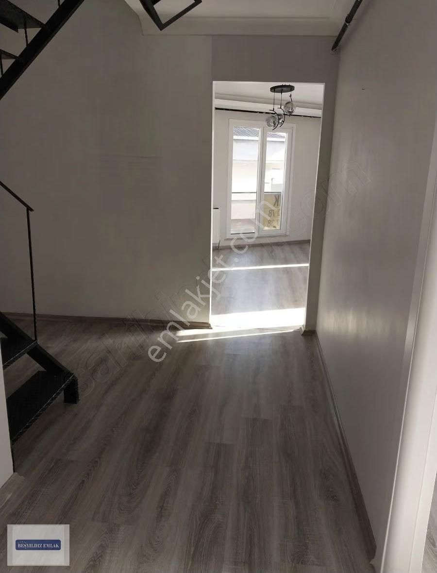 Beşyıldız Site Yakını İskanlı 3+1 Balkonlu Teraslı 4 Yıllık Bina - Görsel 31