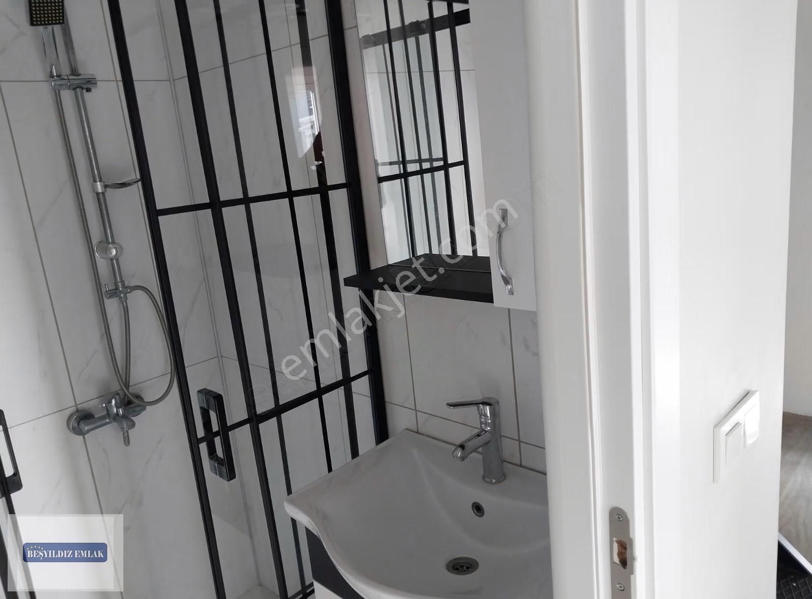 Beşyıldız Site Yakını İskanlı 3+1 Balkonlu Teraslı 4 Yıllık Bina - Görsel 26