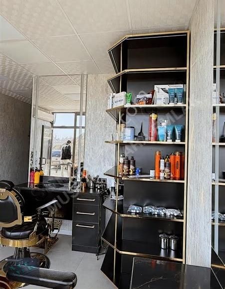 Mustafa Karadan Çeçenistn Cad Queen Meram Da Satılk 42 M² Dükkan - Görsel 2