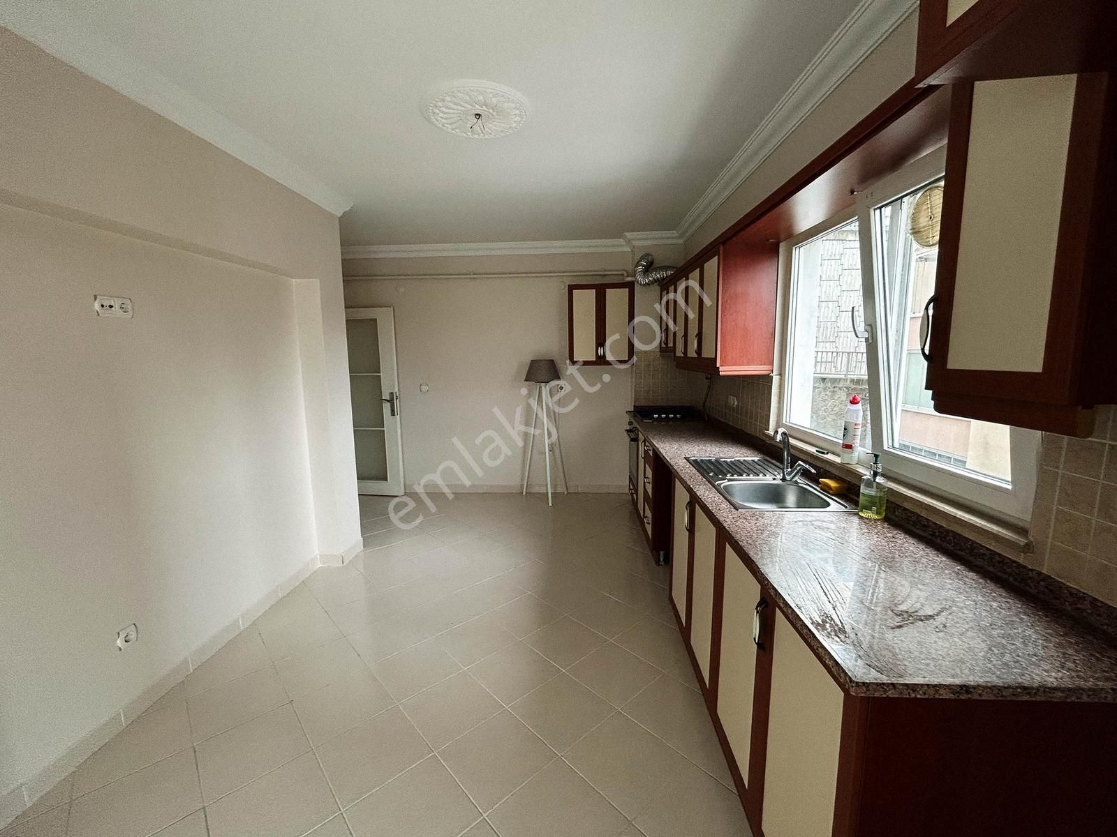 Trabzon Gayrimenkul'den 2 Nolu Beşirli 3+1 Kiralık Daire - Görsel 27