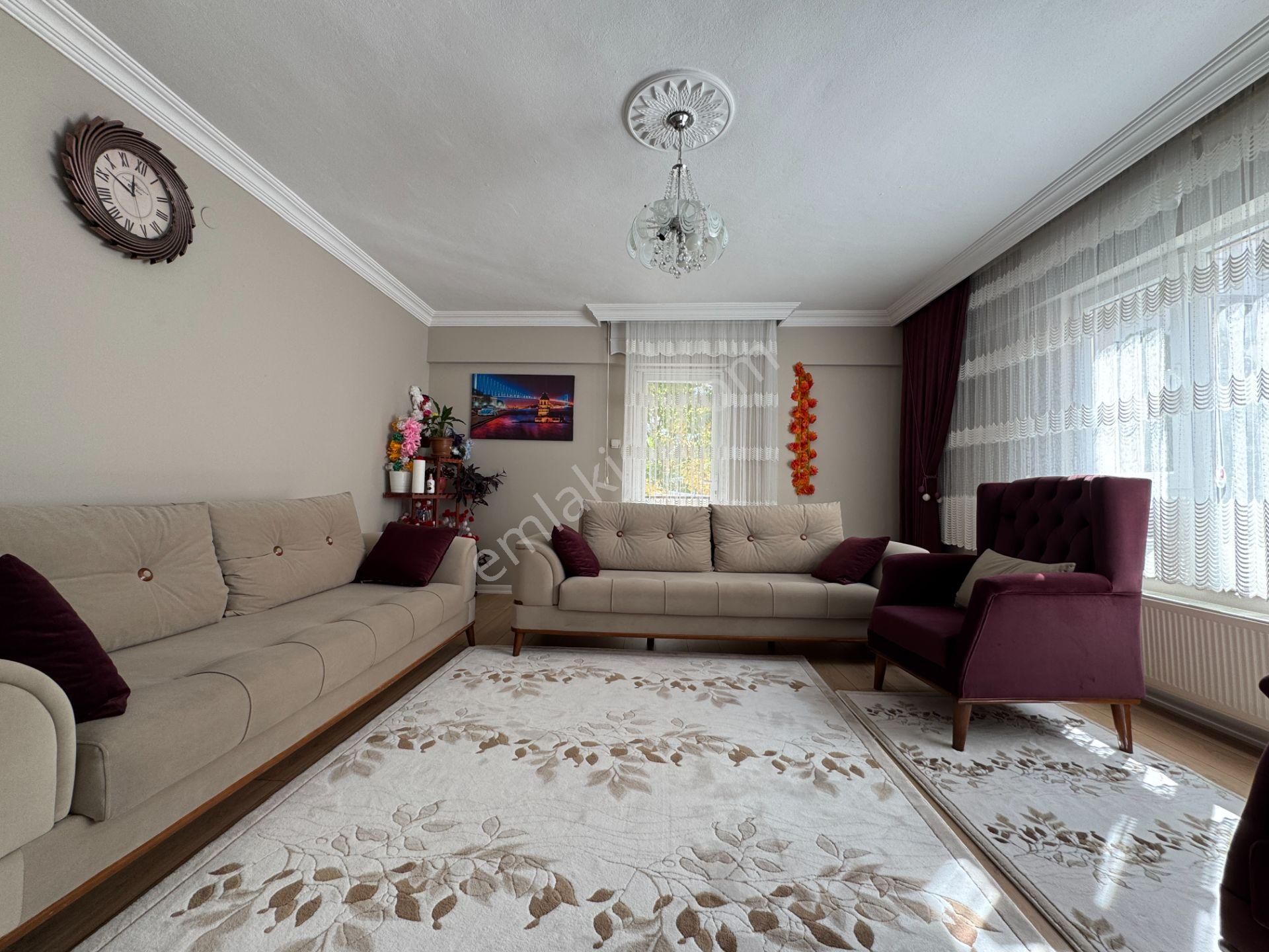 Pursaklar Mehmet Zengin Emlak'tan Merkezde 1.kot 2+1 Yapılı Masrafsız Daire - Görsel 4