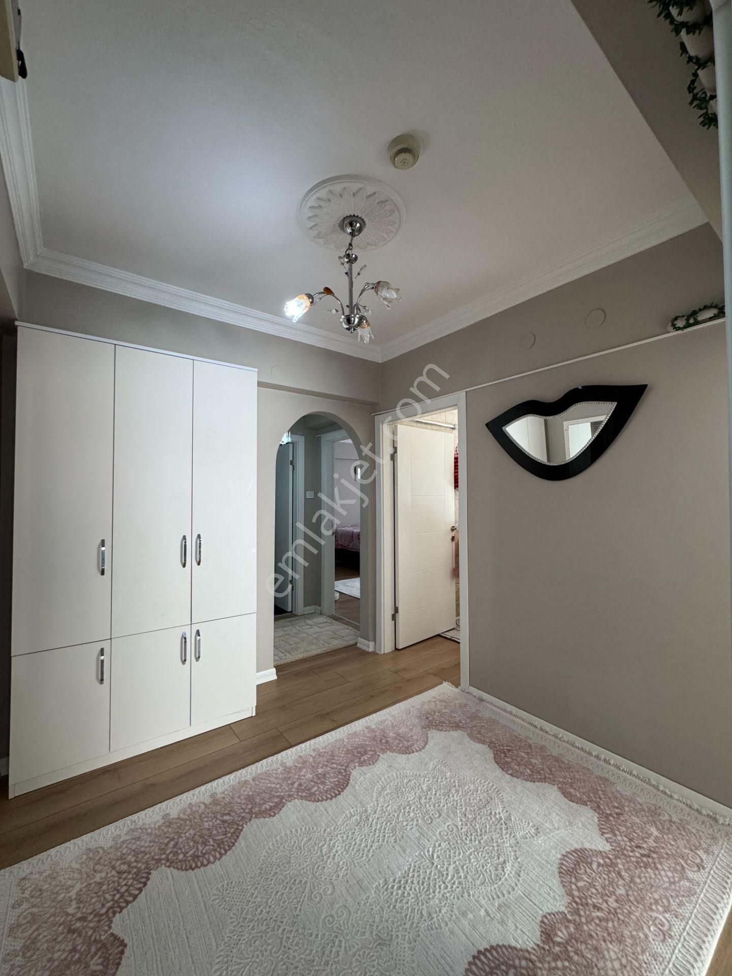 Pursaklar Mehmet Zengin Emlak'tan Merkezde 1.kot 2+1 Yapılı Masrafsız Daire - Görsel 37