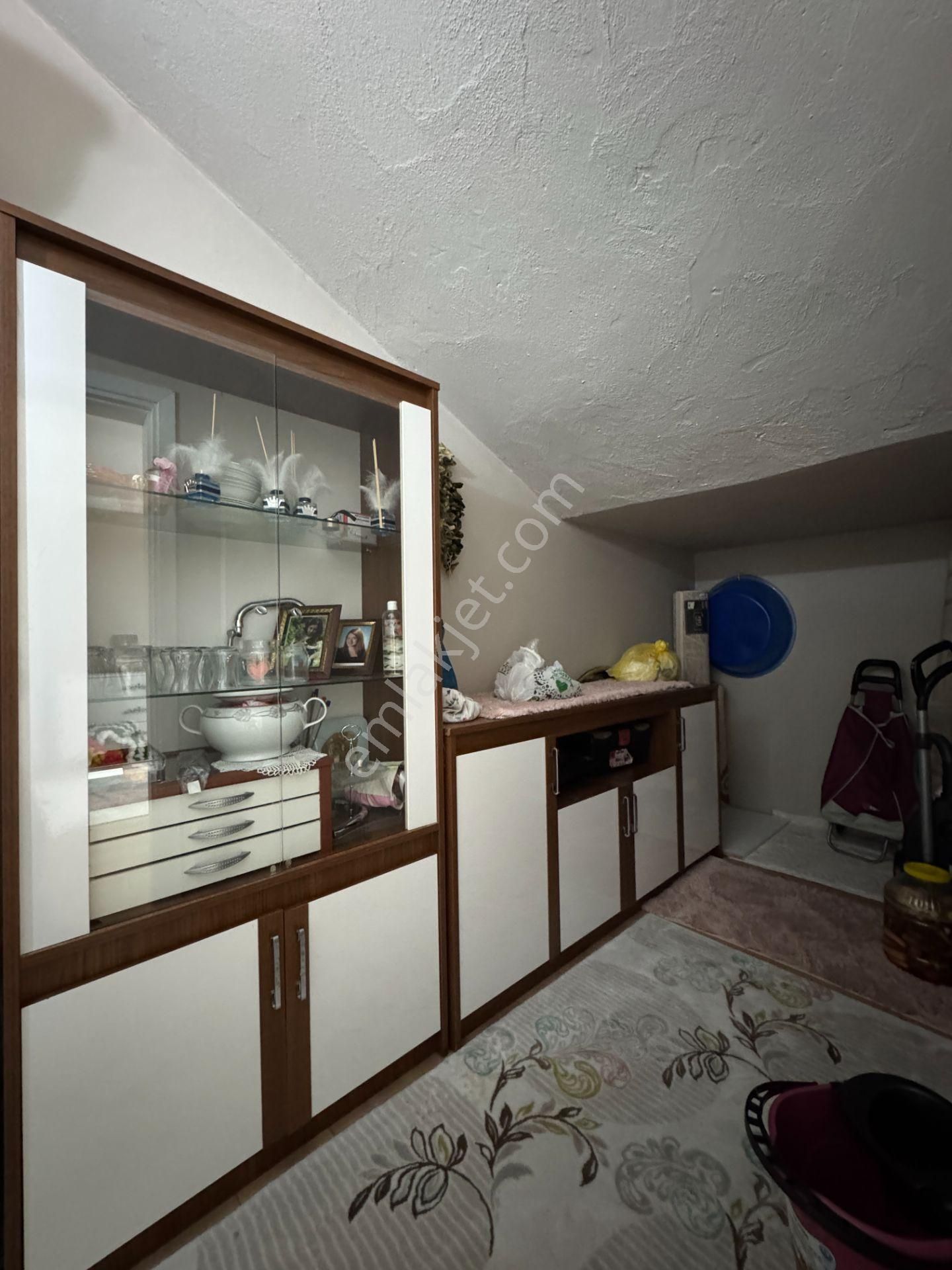 Pursaklar Mehmet Zengin Emlak'tan Merkezde 1.kot 2+1 Yapılı Masrafsız Daire - Görsel 20