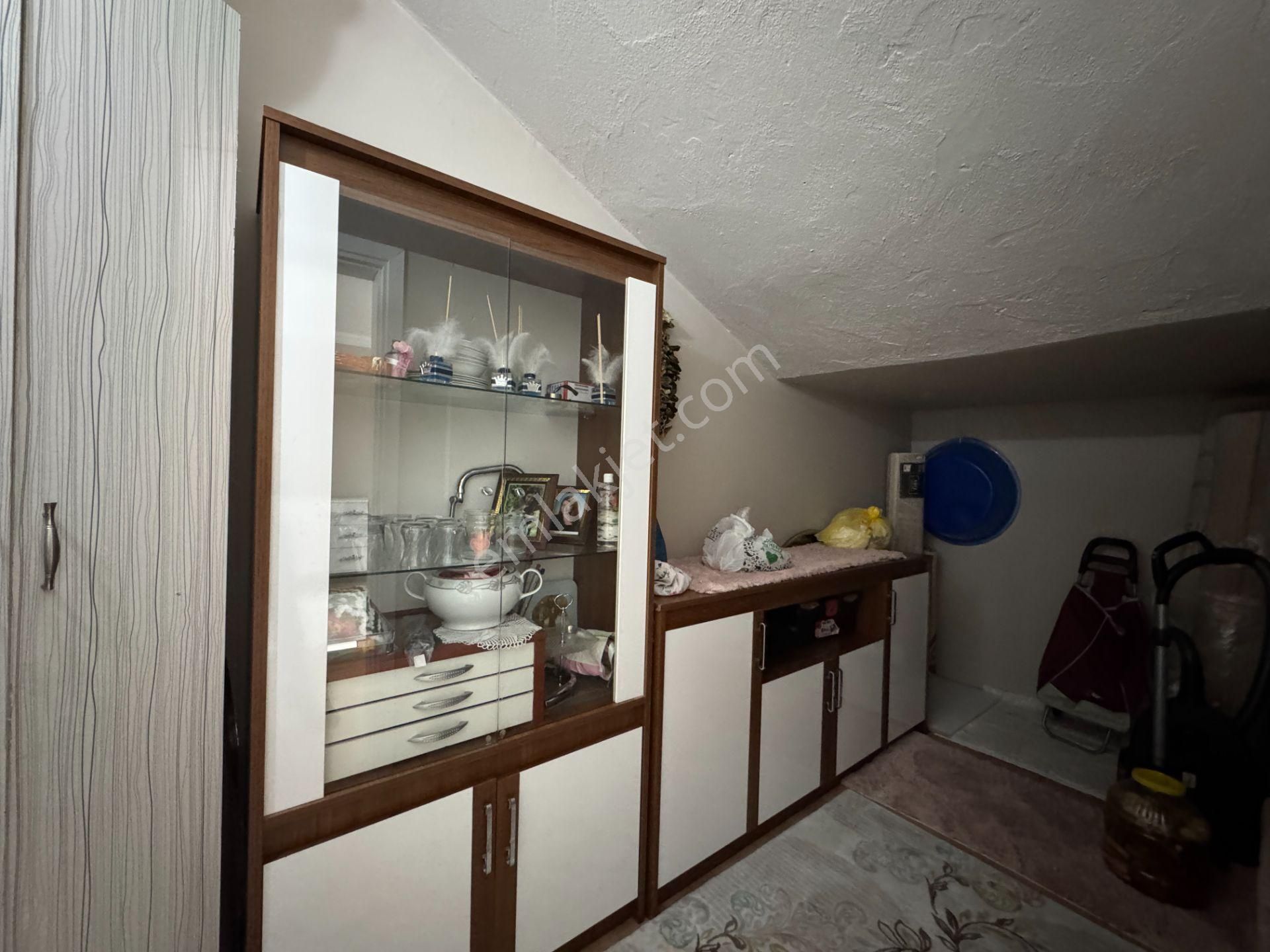 Pursaklar Mehmet Zengin Emlak'tan Merkezde 1.kot 2+1 Yapılı Masrafsız Daire - Görsel 19