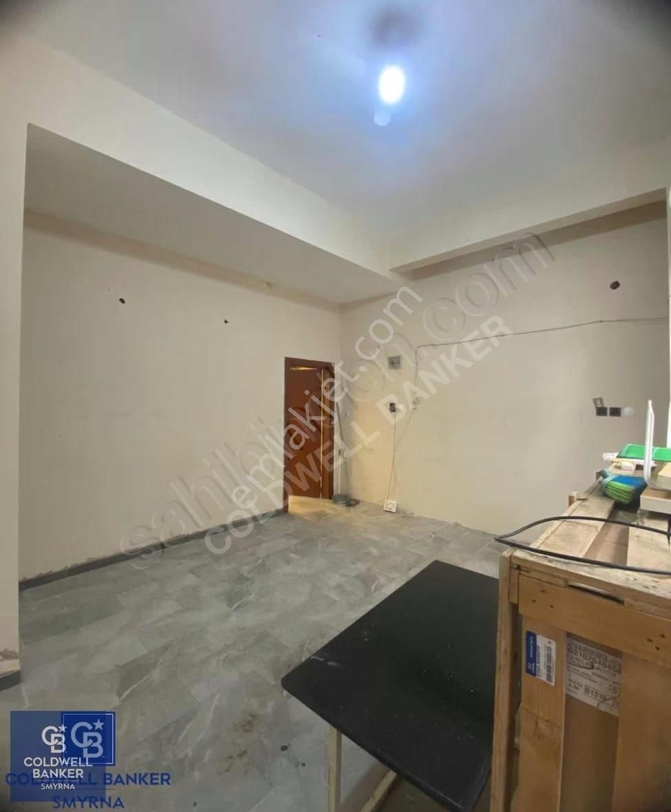 Ata Caddesine 90 Metre Mesafede Satılık Dükkan - Görsel 2