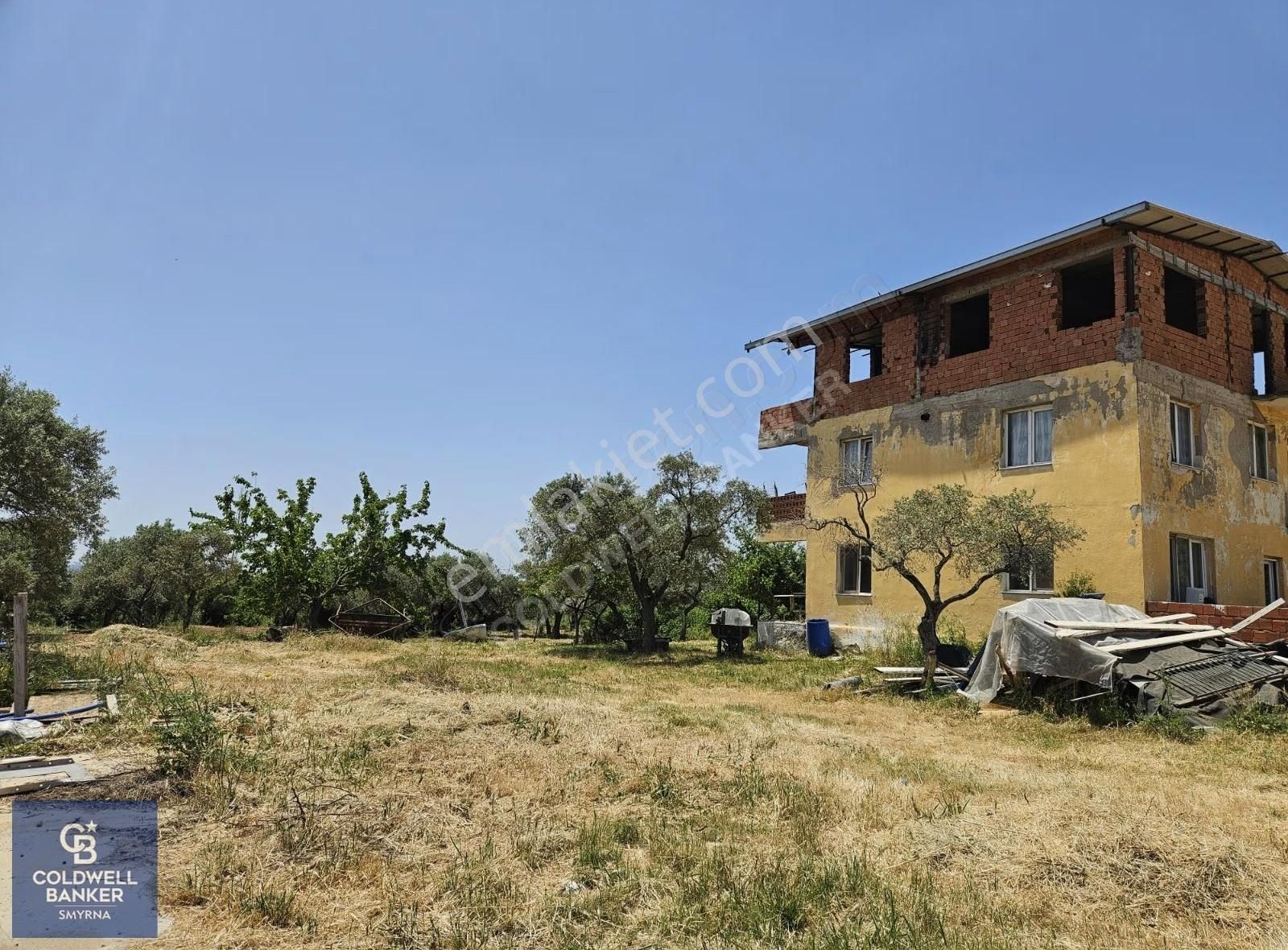 Kemalpaşa Vişnelide 13.640 M² | Çiftlik Ruhsatlı | 3 Katlı Yapı - Görsel 33