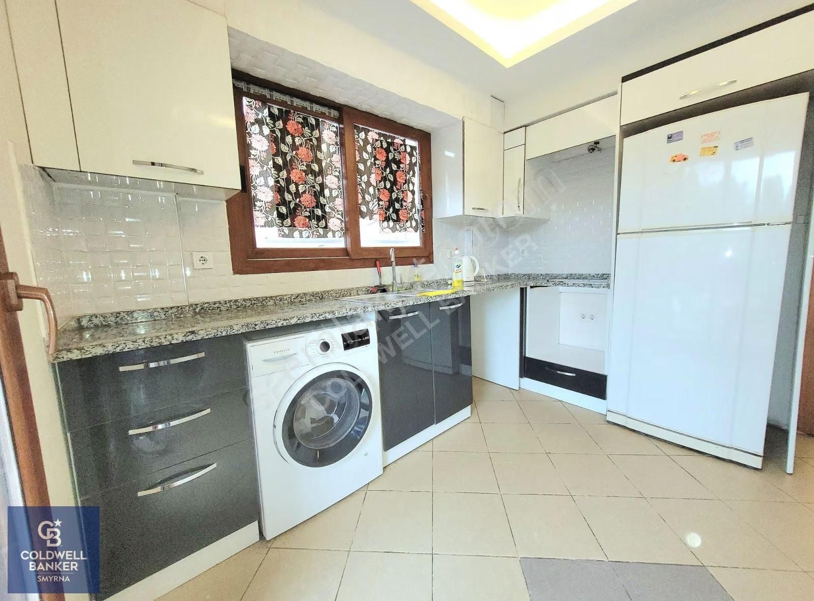 Poligon'da Genç Bina'da Asansörlü Otoparklı Satılık 2+1 Daire - Görsel 29