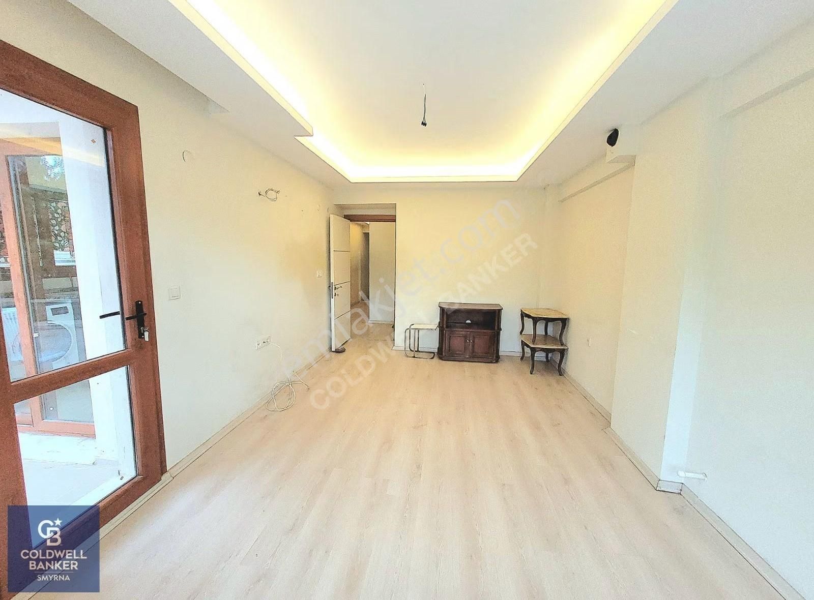 Poligon'da Genç Bina'da Asansörlü Otoparklı Satılık 2+1 Daire - Görsel 16