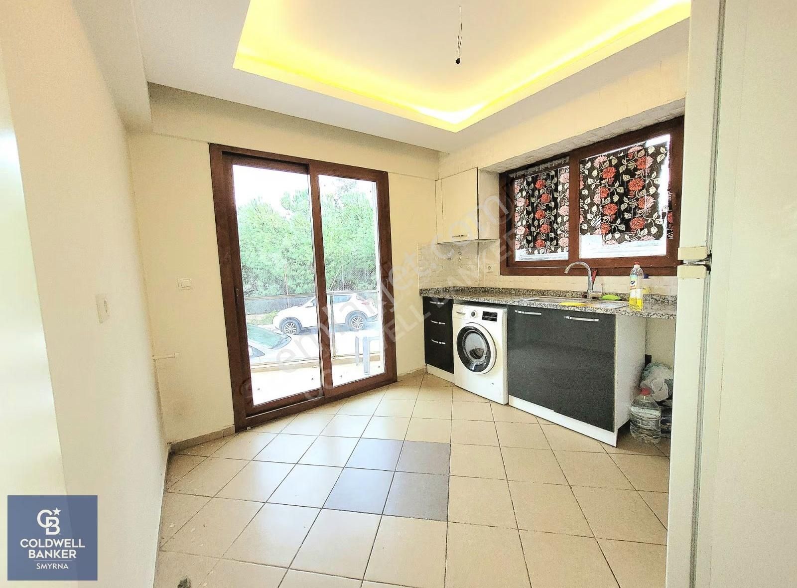 Poligon'da Genç Bina'da Asansörlü Otoparklı Satılık 2+1 Daire - Görsel 18