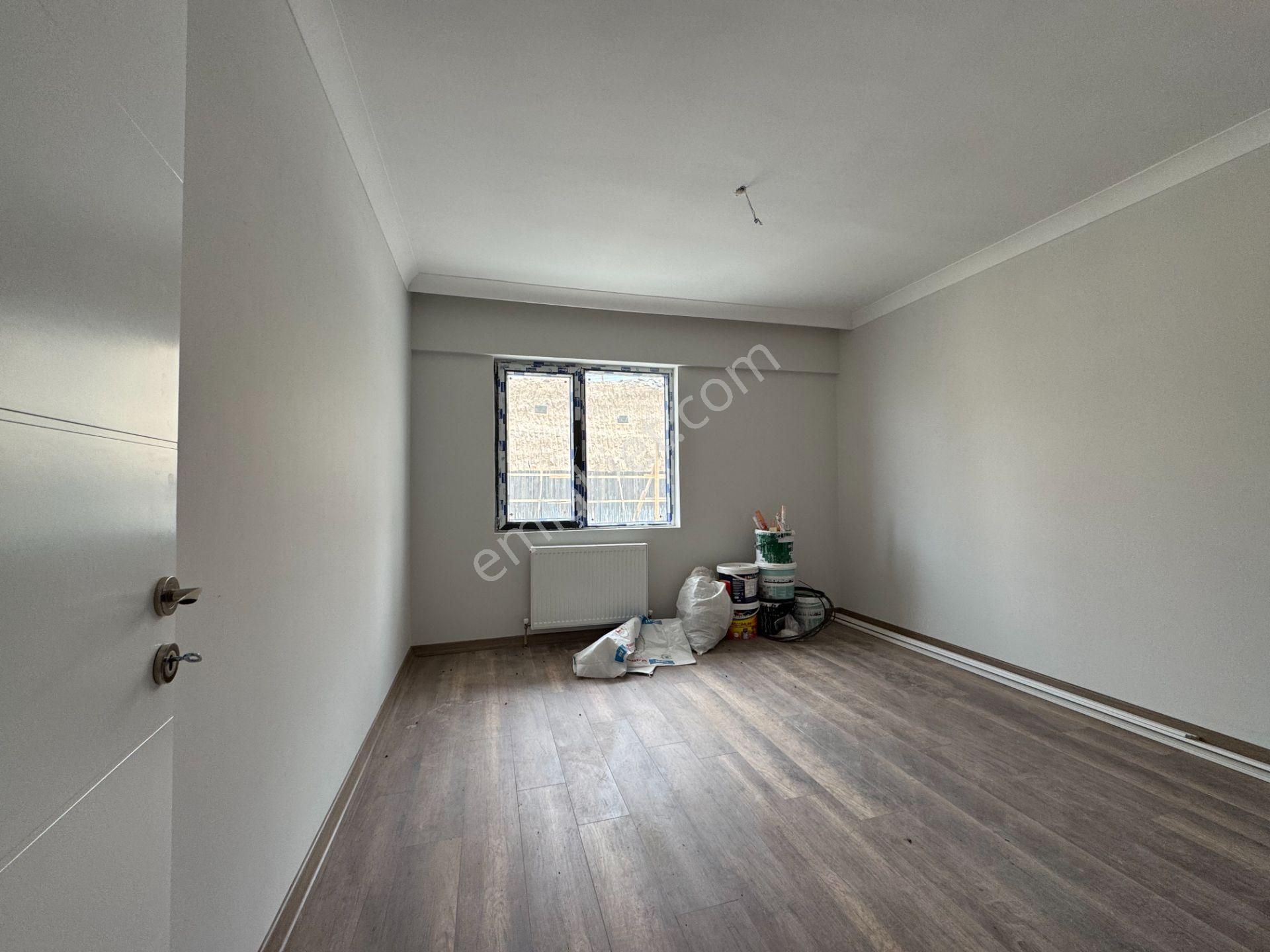 Pursaklar Mehmet Zengin Emlak'tan Yüksek Giriş Sıfır 2+1 Yapılı Masrafsız Daire - Görsel 14