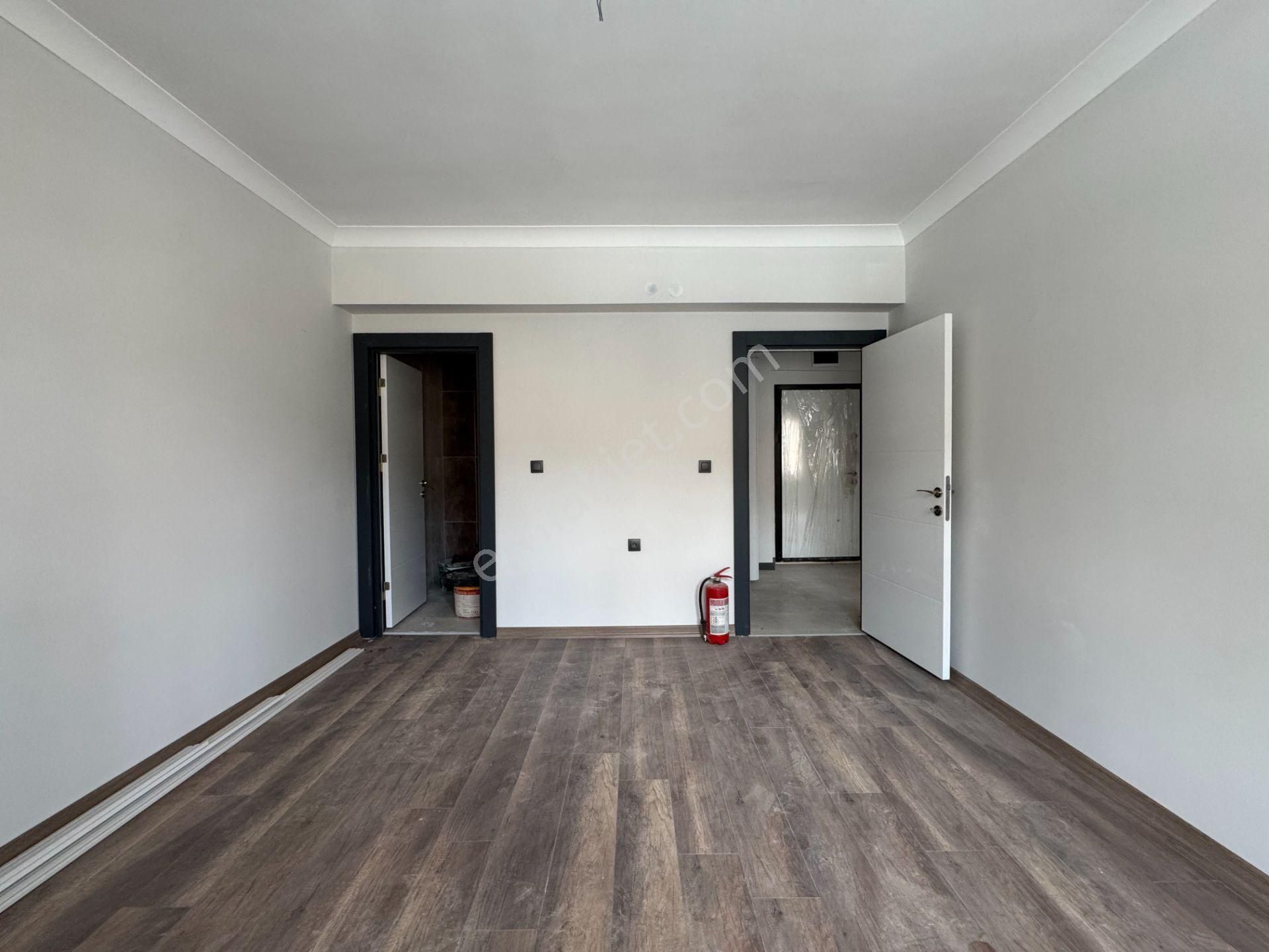 Pursaklar Mehmet Zengin Emlak'tan Yüksek Giriş Sıfır 2+1 Yapılı Masrafsız Daire - Görsel 8