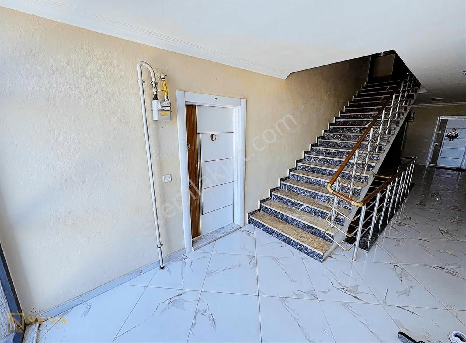 Adapazarı Tuzlı Mah. Satılık 3+1 130 M2 Köşe Cephe Daire. - Görsel 10