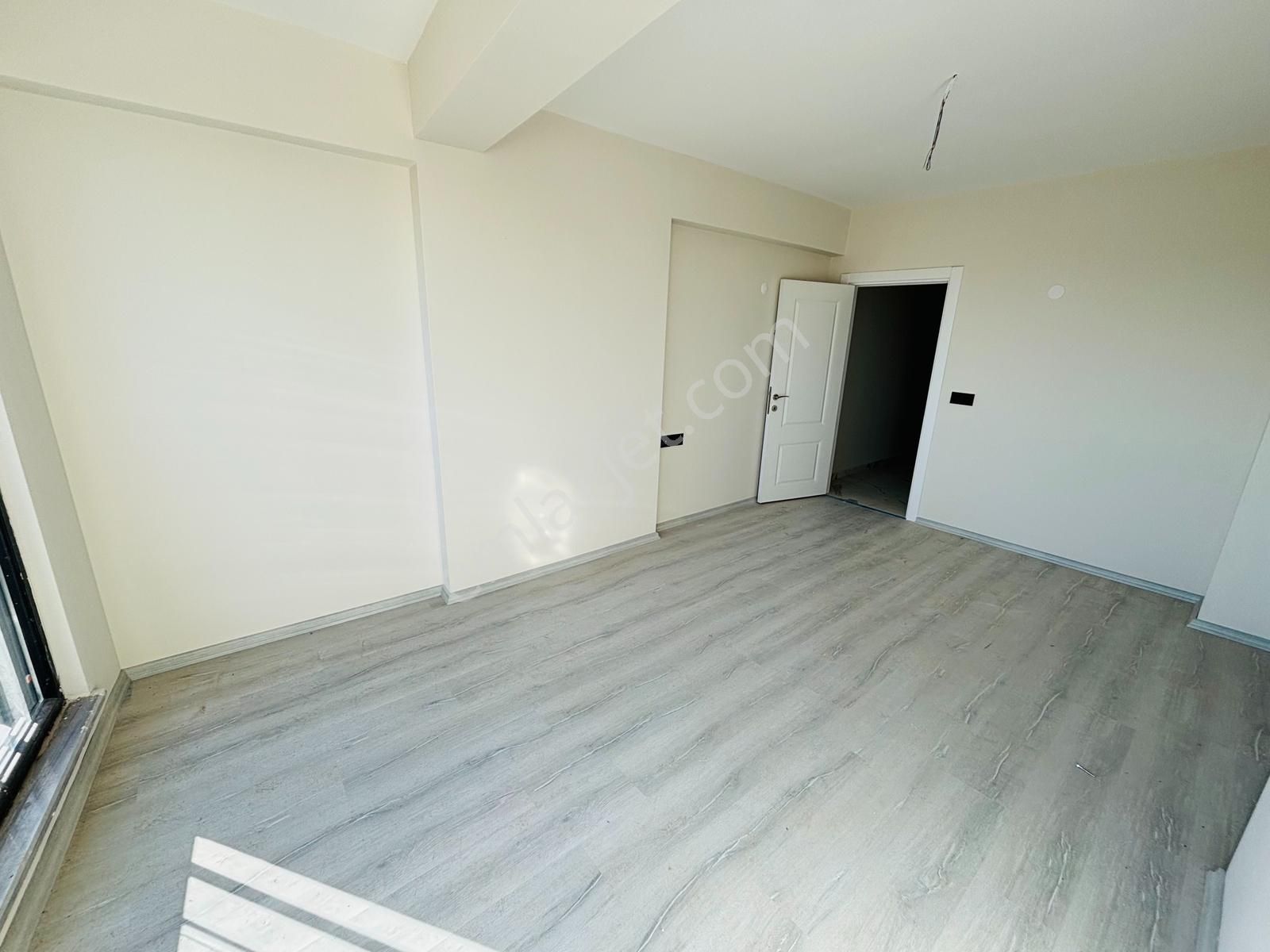 Sevinç'ten Cephesi Açık Bağımsız Mutfak 70 M² Satılık 2+0 Daire - Görsel 22