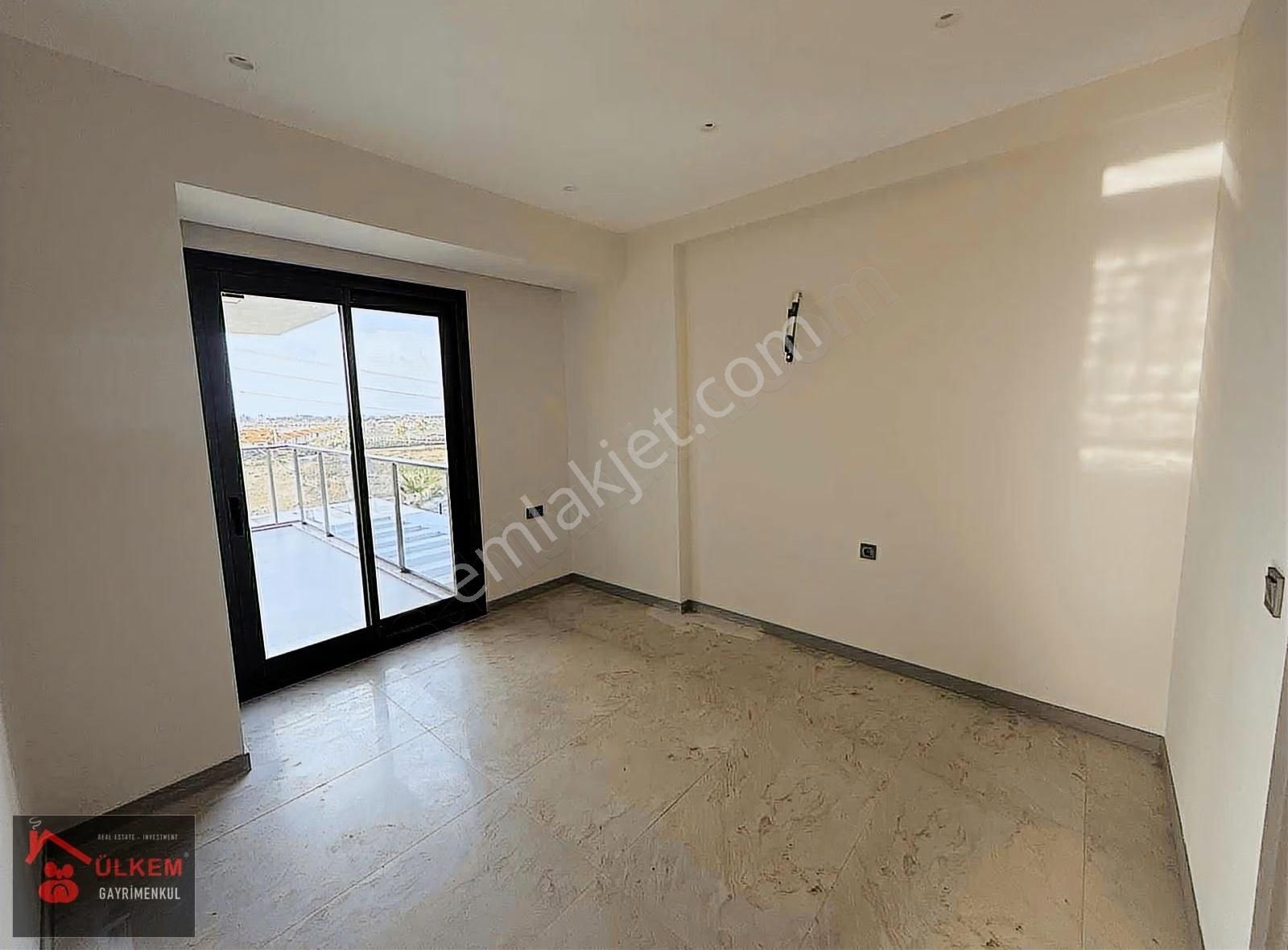 Soğucak'ta 4+1 Özel Havuzlu Deniz Manzaralı Sıfır Villalar - Görsel 28