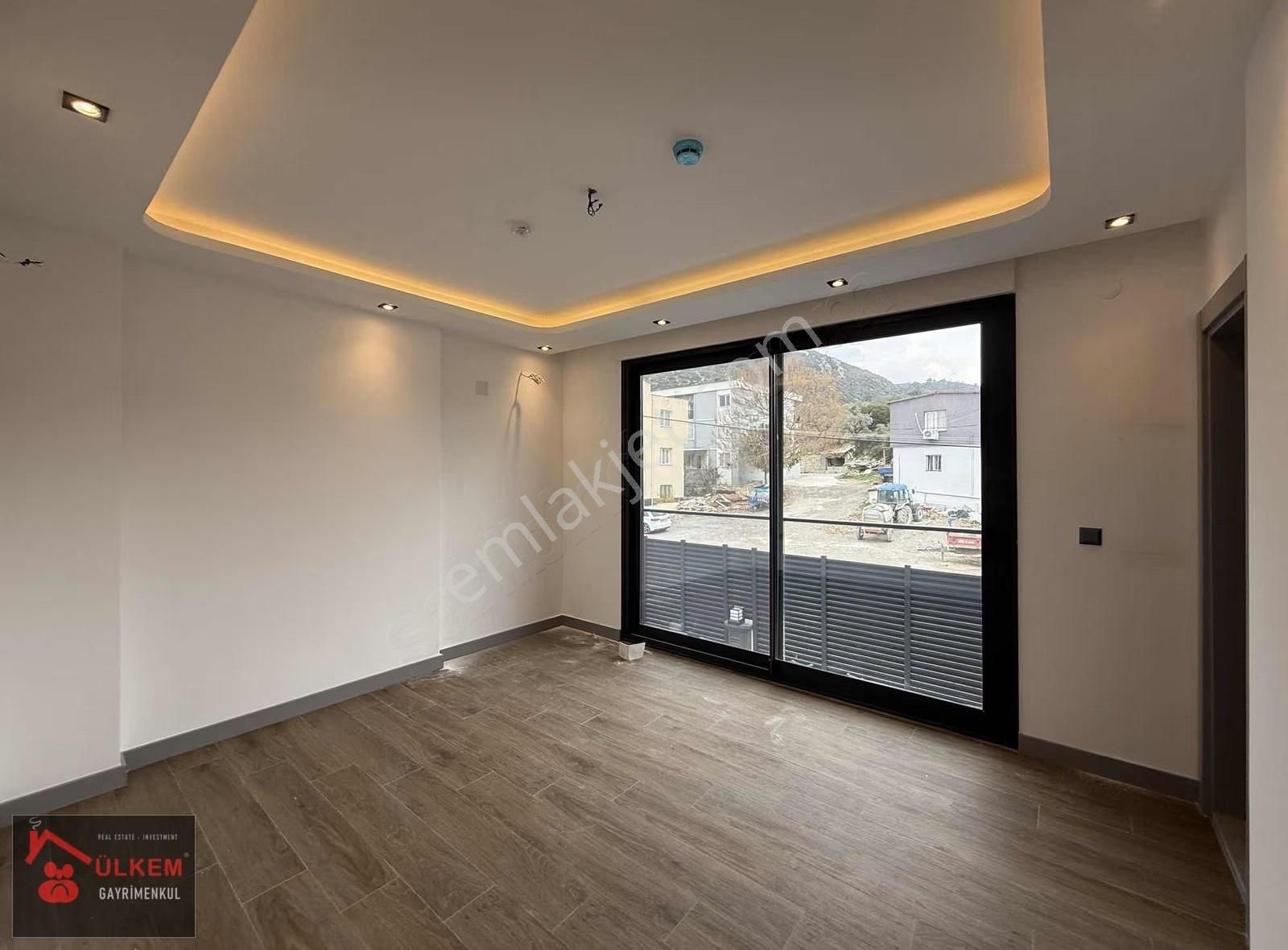 Kuşadası Merkez 6+1 Müstakil Özel Havuzlu 500m2 Bahçeli Villalar - Görsel 23