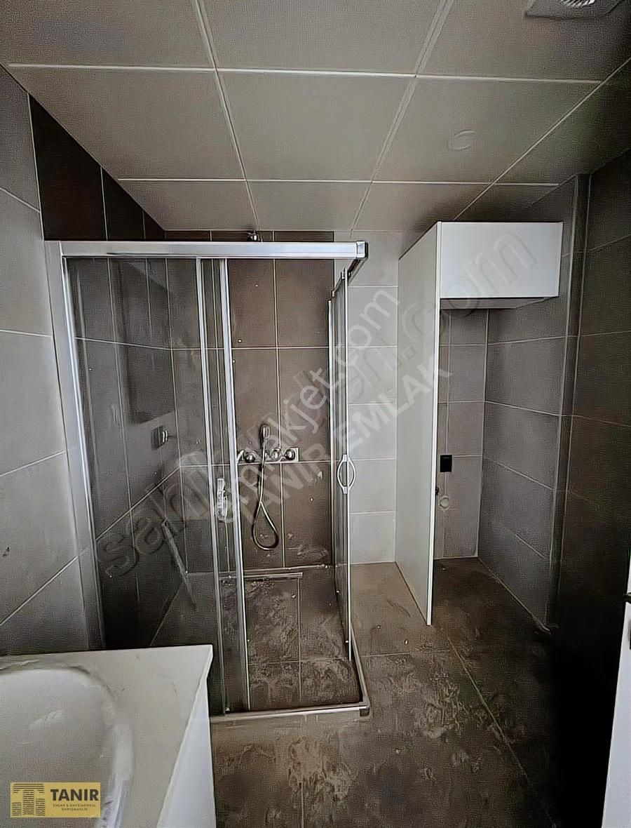 Kuşadası Royal Panorama Köşe Konumlu Deniz Manzaralı 3+1 Daire - Görsel 19