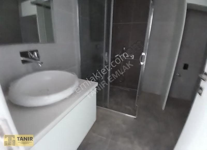 Kuşadası Royal Panorama Köşe Konumlu Deniz Manzaralı 3+1 Daire - Görsel 2