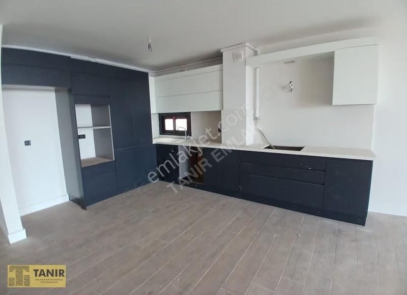 Kuşadası Royal Panorama Köşe Konumlu Deniz Manzaralı 3+1 Daire - Görsel 27