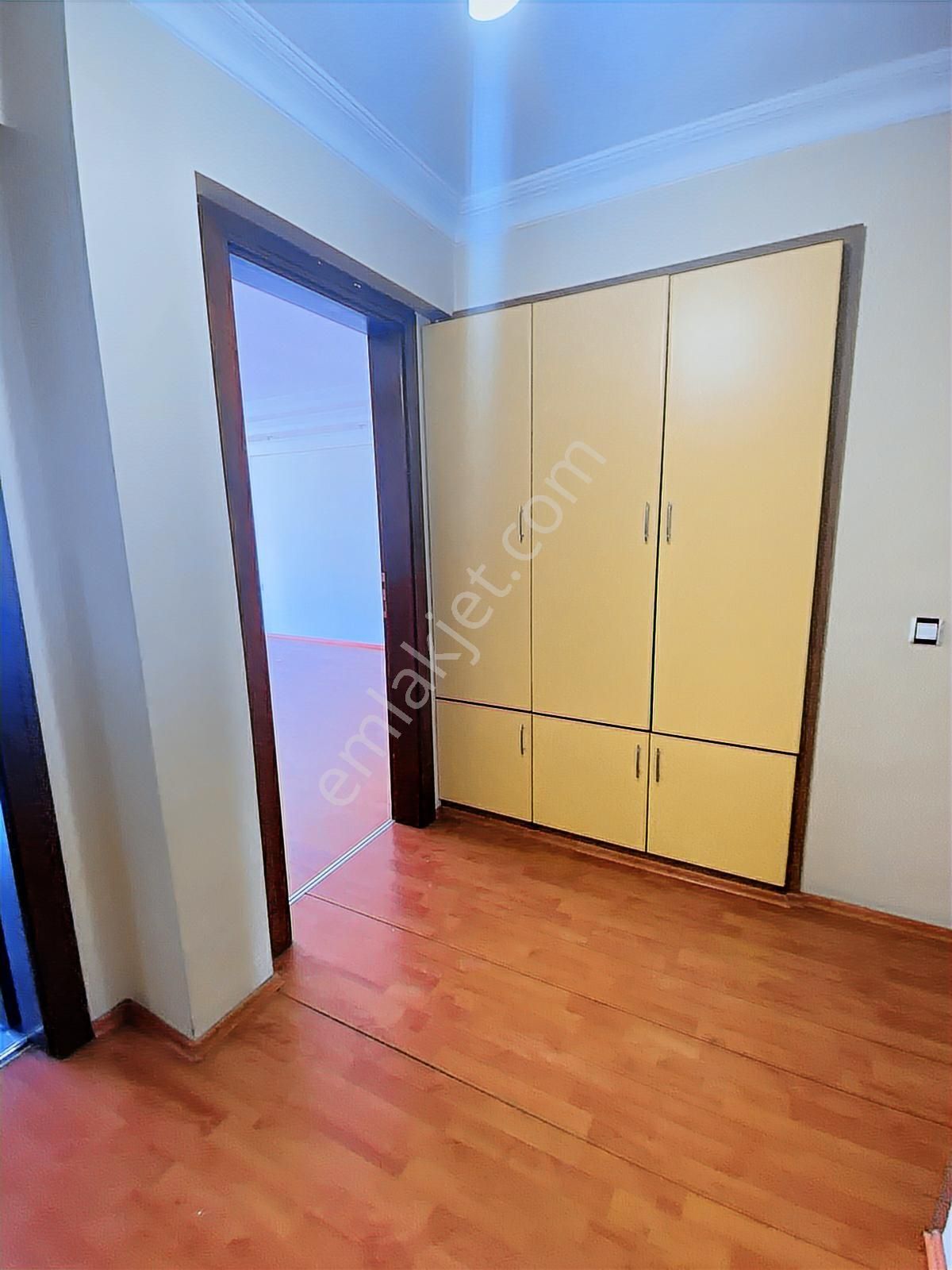 Binyapıdan Kıbrıs Şehitler Caddesinde 3+1 Ara Kat Daire ! - Görsel 15