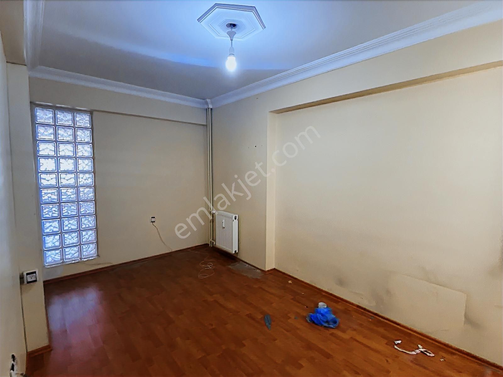 Binyapıdan Kıbrıs Şehitler Caddesinde 3+1 Ara Kat Daire ! - Görsel 18