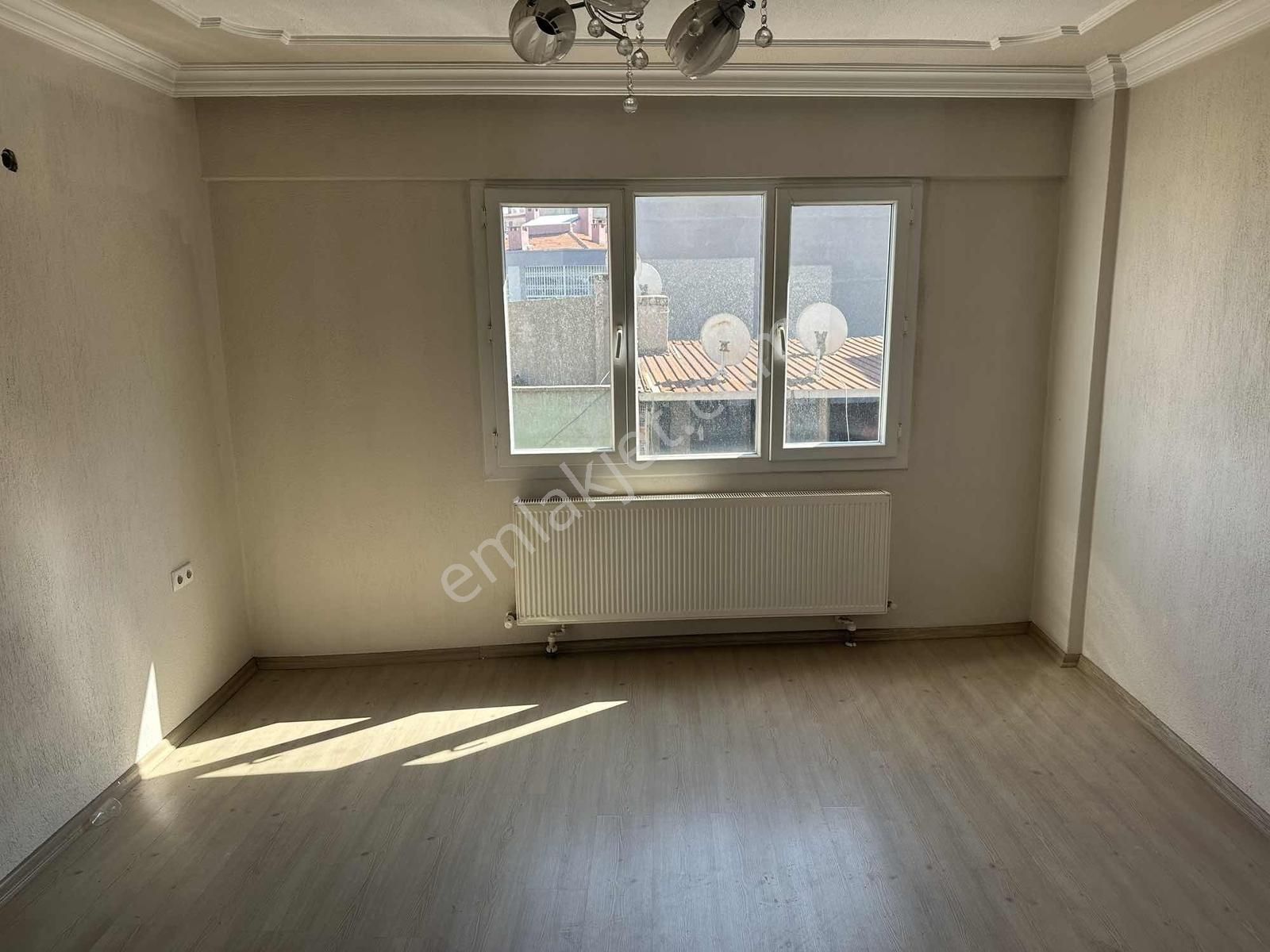 Demetten 3+1 Doğalgazlı Çift Balkonlu Önü Açık Kiralık Daire. - Görsel 4