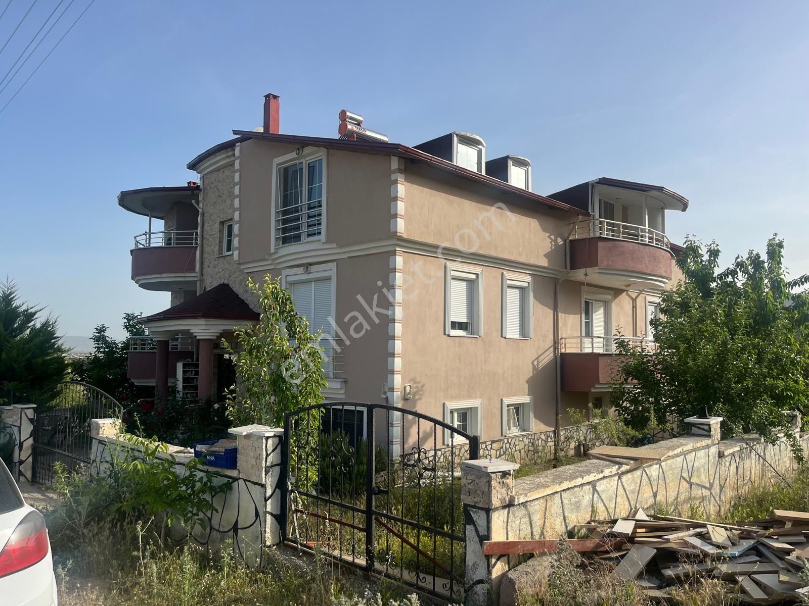 Çivril Akpınar Mah. 500 M2 Arsa İçinde 2 Katlı Satılık Müstakil Ev - Görsel 6