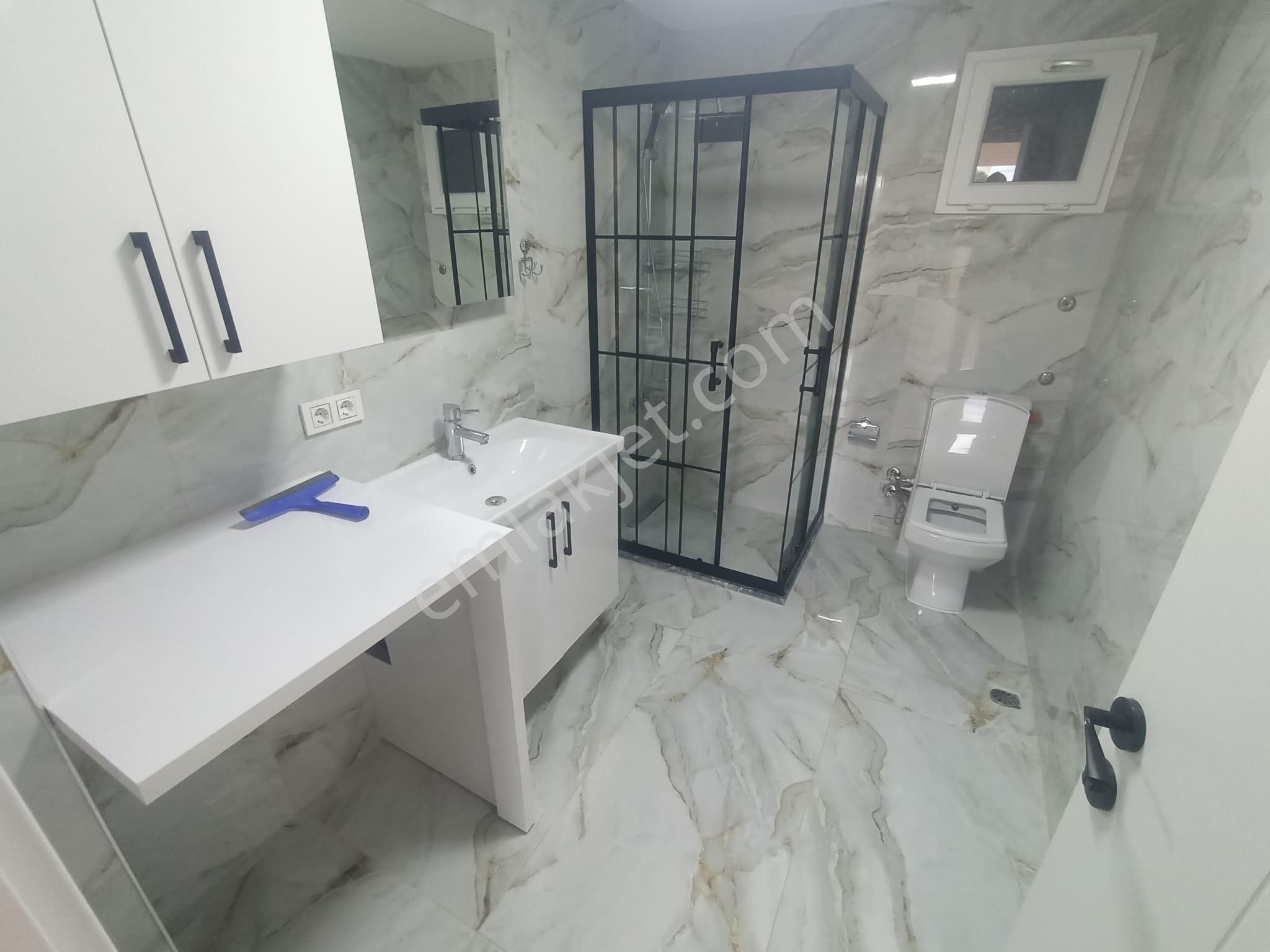 Latife Hanım Köşkü Cepheli Geniş 3+1 Masrafsız Köşe Daire - Görsel 33