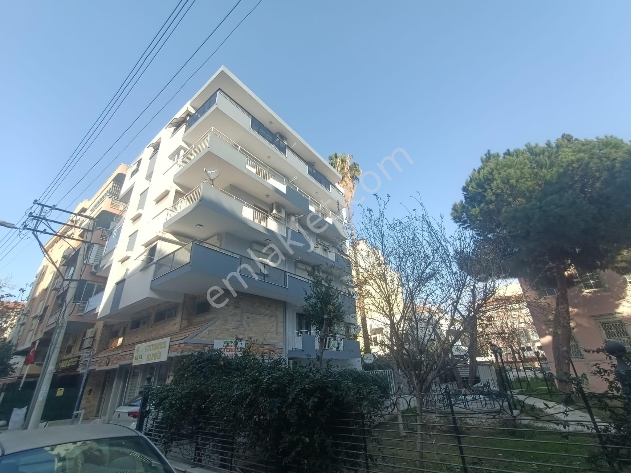 Latife Hanım Köşkü Cepheli Geniş 3+1 Masrafsız Köşe Daire - Görsel 21