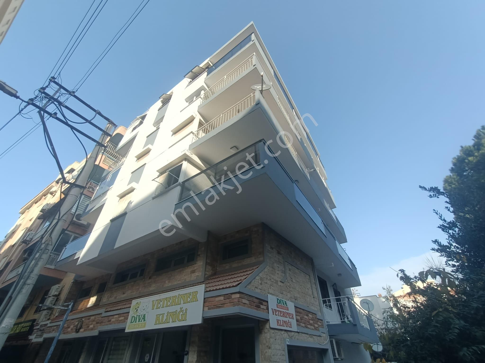 Latife Hanım Köşkü Cepheli Geniş 3+1 Masrafsız Köşe Daire - Görsel 20