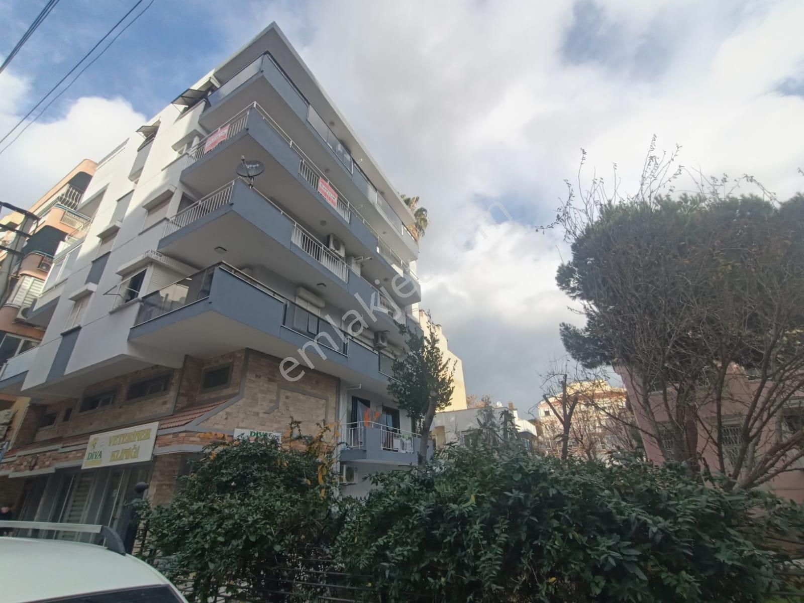 Latife Hanım Köşkü Cepheli Geniş 3+1 Masrafsız Köşe Daire - Görsel 29