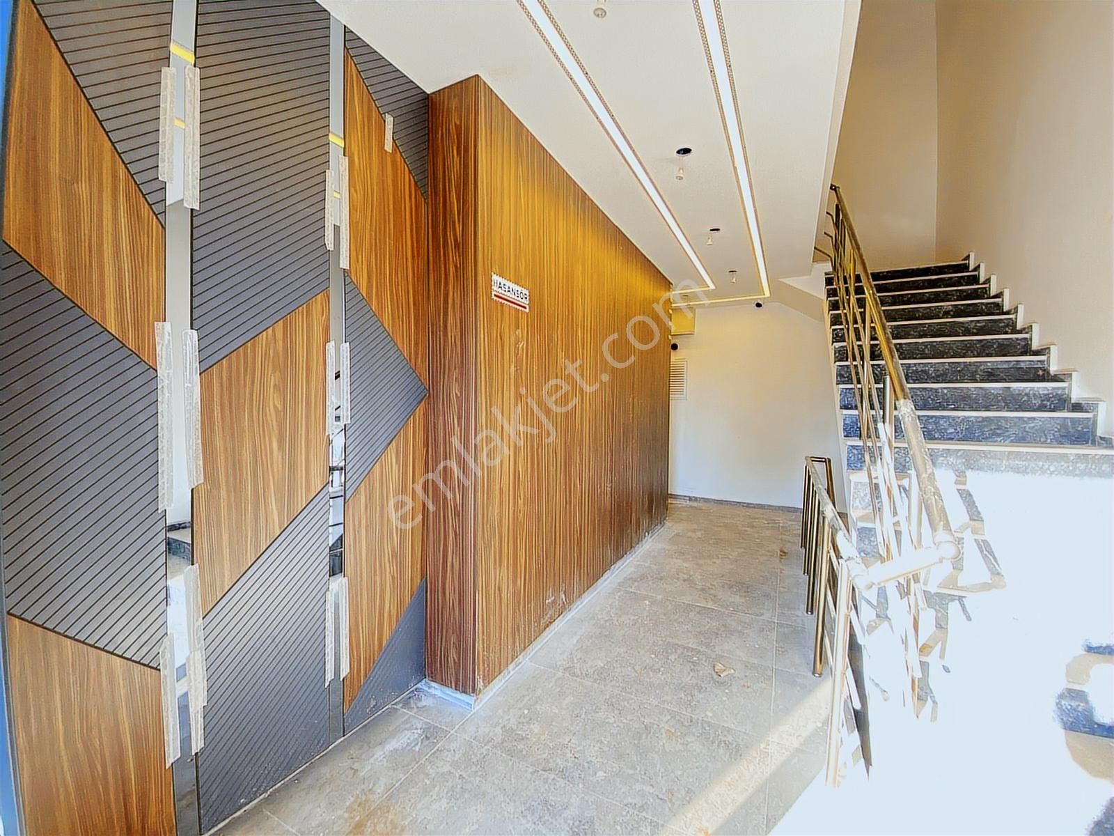 Sundera'dn Göksuda Arakat Havuz Cepheli Site İçerisinde Lüks 3+1 - Görsel 32