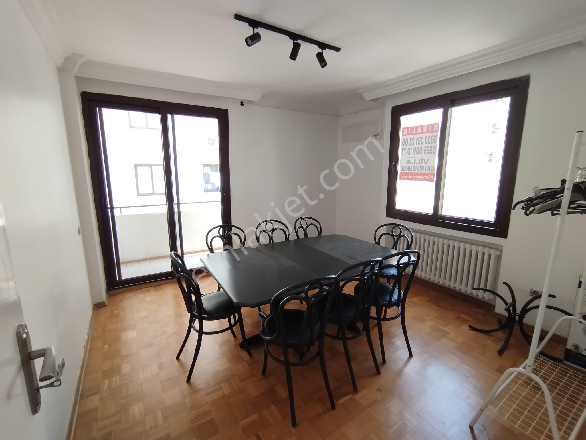 Ziyapaşa Blv Şinası Efendi Sokağında 3+1 210m2 Ekstralı Kiralık Ofis - Görsel 13