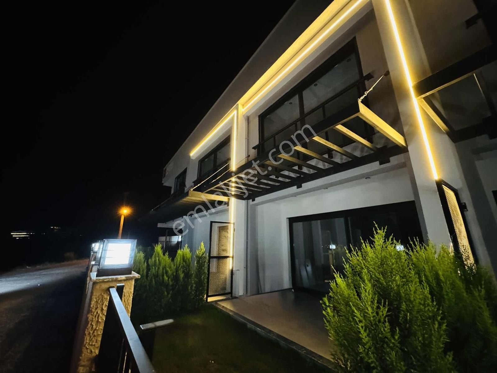 Ev-kur Emlaktan Kuşadası Güzelçamlı'da Havuzlu 3+1 Villa - Görsel 34