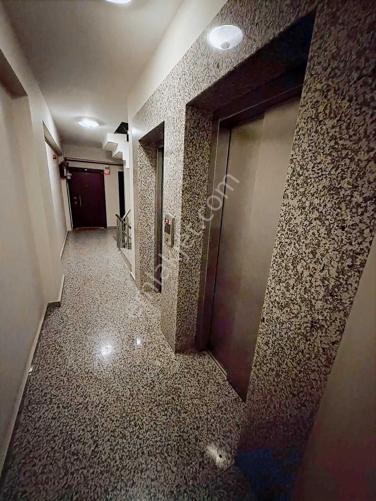 *boş* Girne Mah. Yönetmelikli İskanlı Teraslı Kapalı Garajlı - Görsel 29