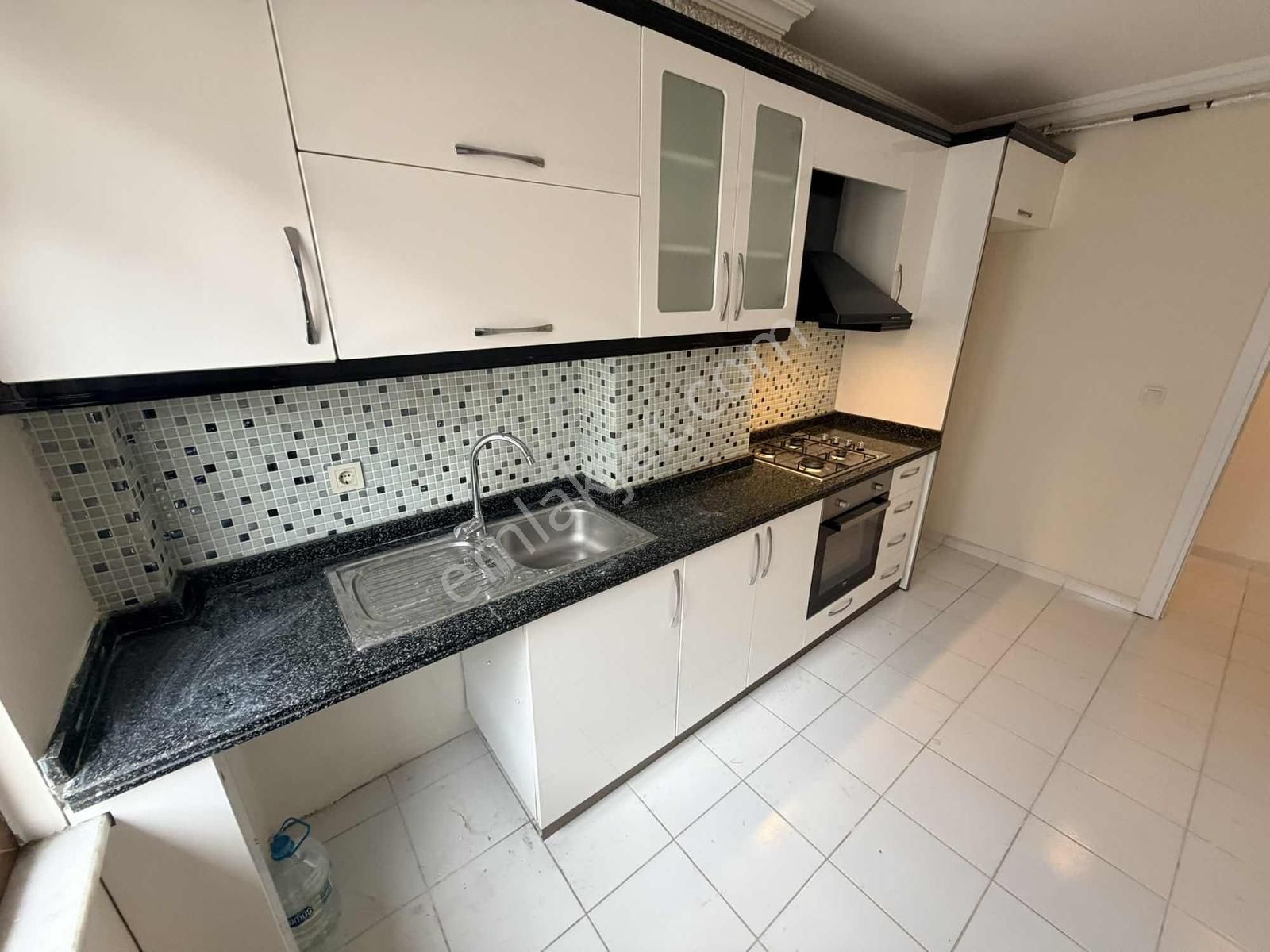 *boş* Girne Mah. Yönetmelikli İskanlı Teraslı Kapalı Garajlı - Görsel 22