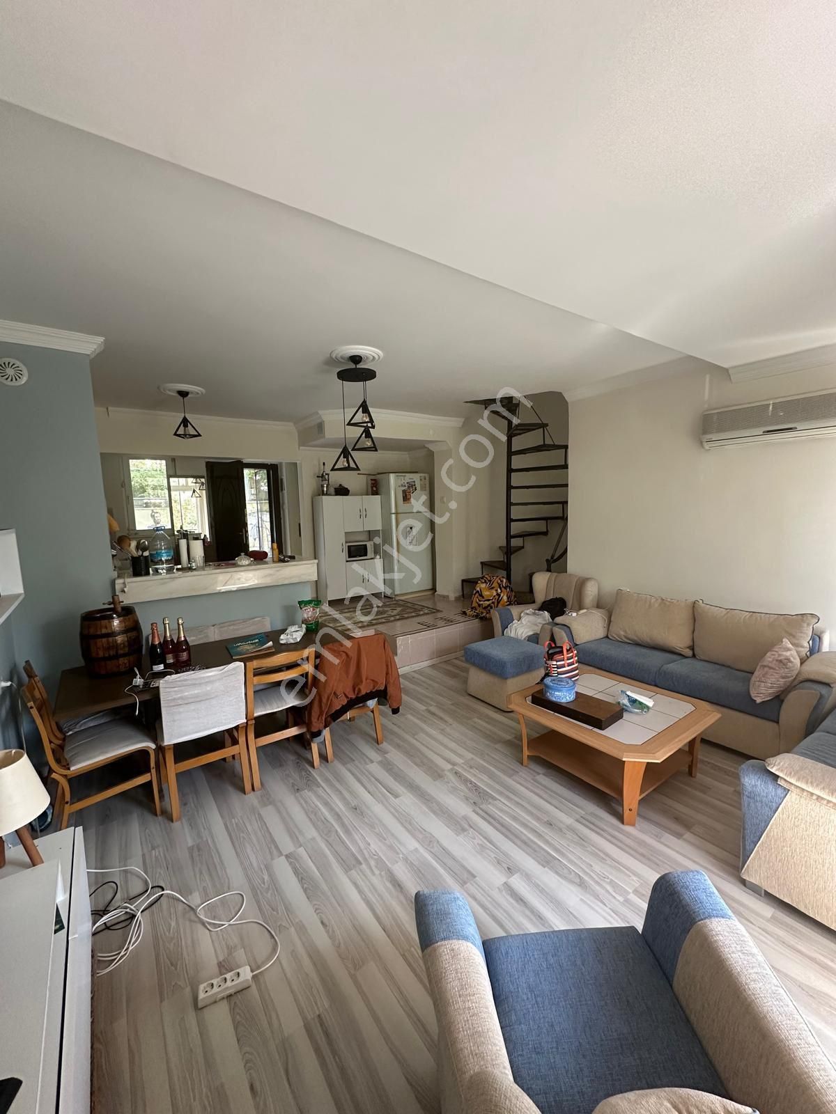 Kuşadası Kadınlar Denizi Mevki Köşe Konum 3+1 - Görsel 4