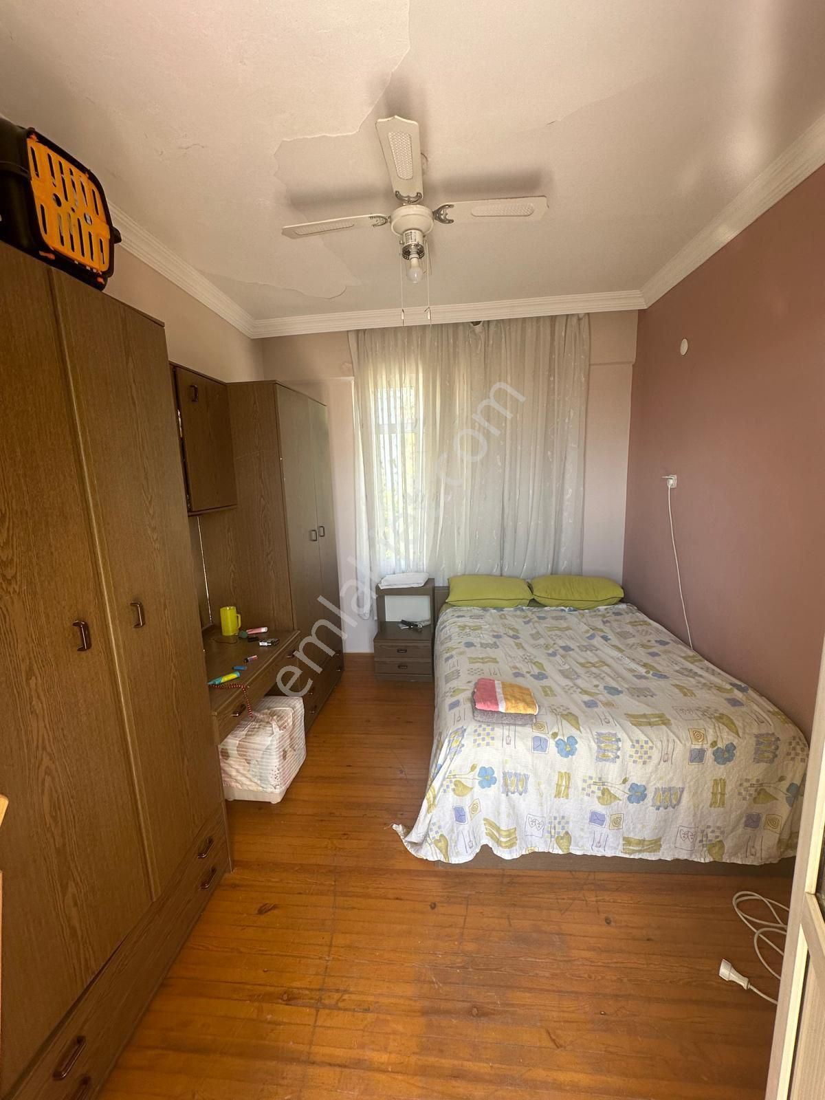 Kuşadası Kadınlar Denizi Mevki Köşe Konum 3+1 - Görsel 26