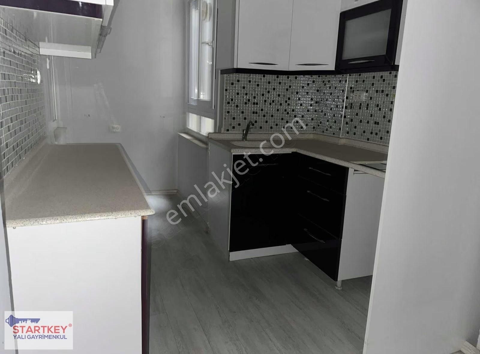 Karşıyaka Alaybey'de İzban Ve Sahil Yakını Satılık 2,5+1 Daire - Görsel 7