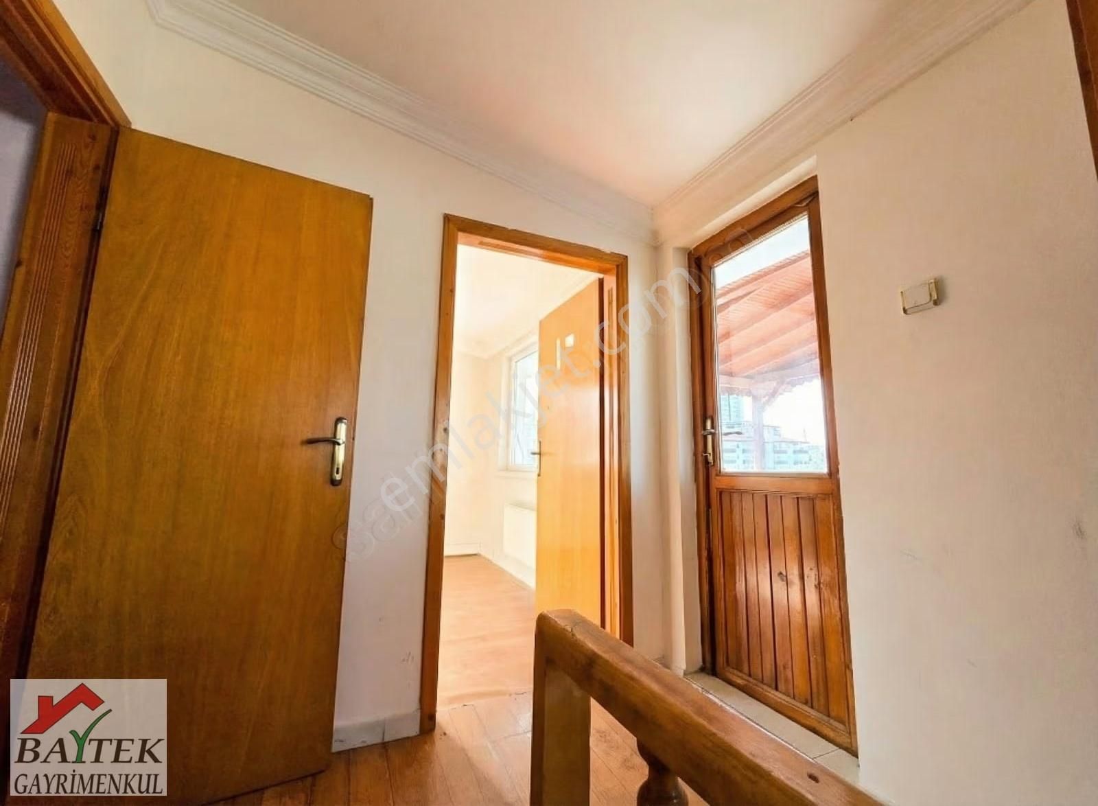 Öveçlerde Emsalsiz Büyüklükte Otoparklı Teraslı 5+1 Dubleks Ofis - Görsel 31