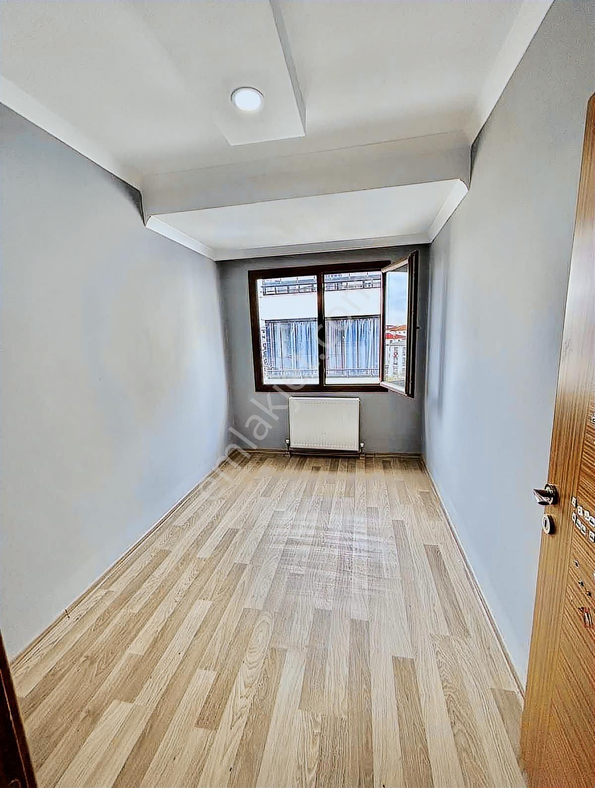 Tuğra'dan Rumeli Mahallesinde Satılık 3+1 İskanlı Daire - Görsel 15