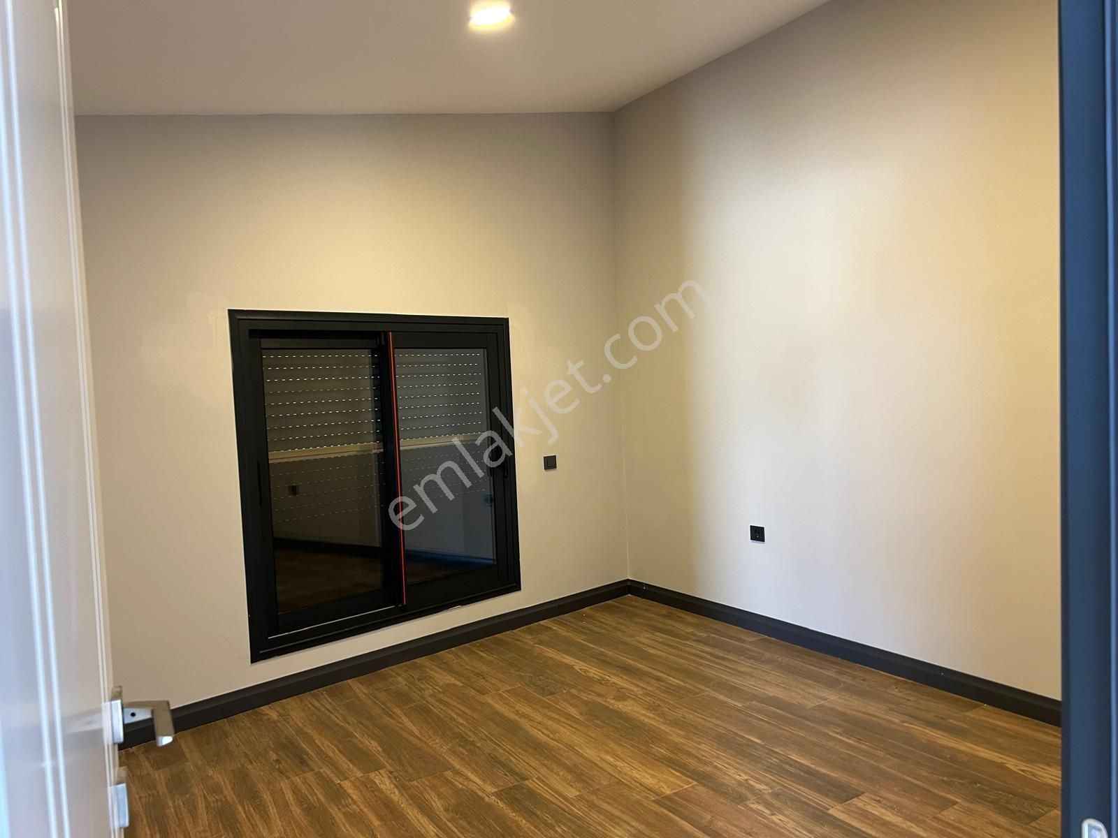 Uytundan İzmir Urla Çeşmealtnda Denize 50 Mt Teraslı 3+1 Dubleks - Görsel 23