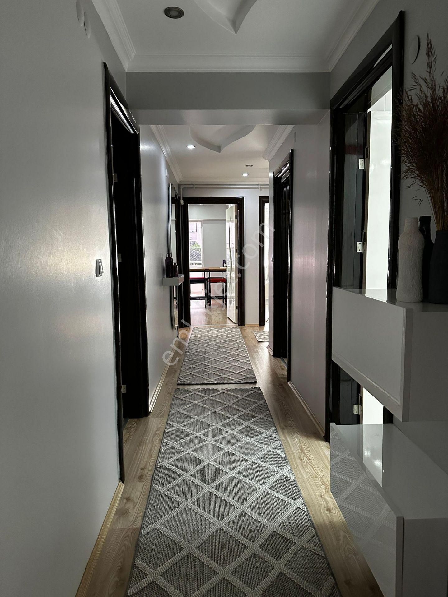 Kaan Emlaktan Yenişafakta Ferhatlar Koleji Ve Masal Parka Yakın 3+1 Satılık Daire. - Görsel 7