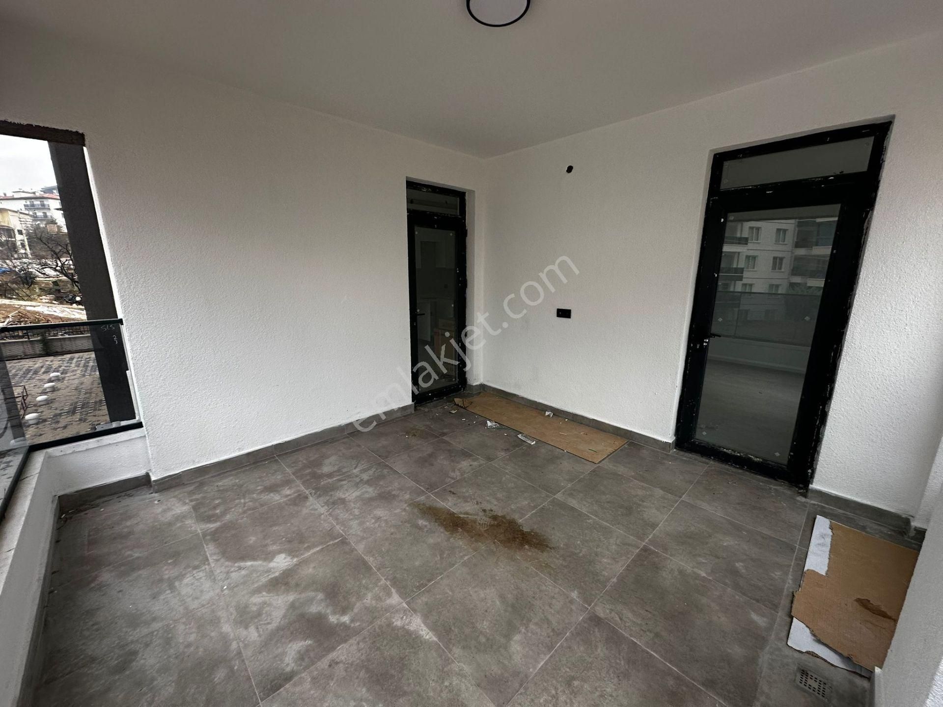 Çiftçioğullarından Pursaklar Saray Fatihte Y.ısıtmalı E.banyolu 2+1 Daire - Görsel 18