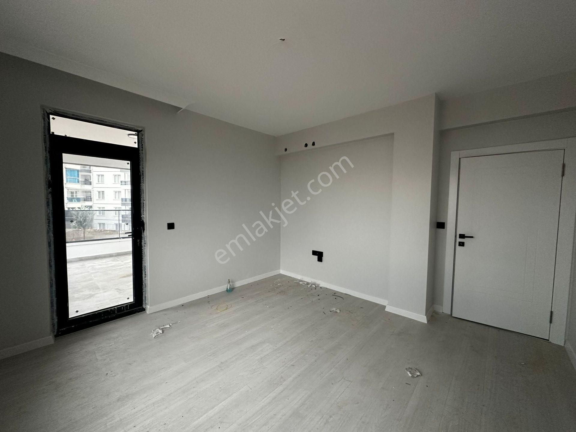 Çiftçioğullarından Pursaklar Saray Fatihte Y.ısıtmalı E.banyolu 2+1 Daire - Görsel 12