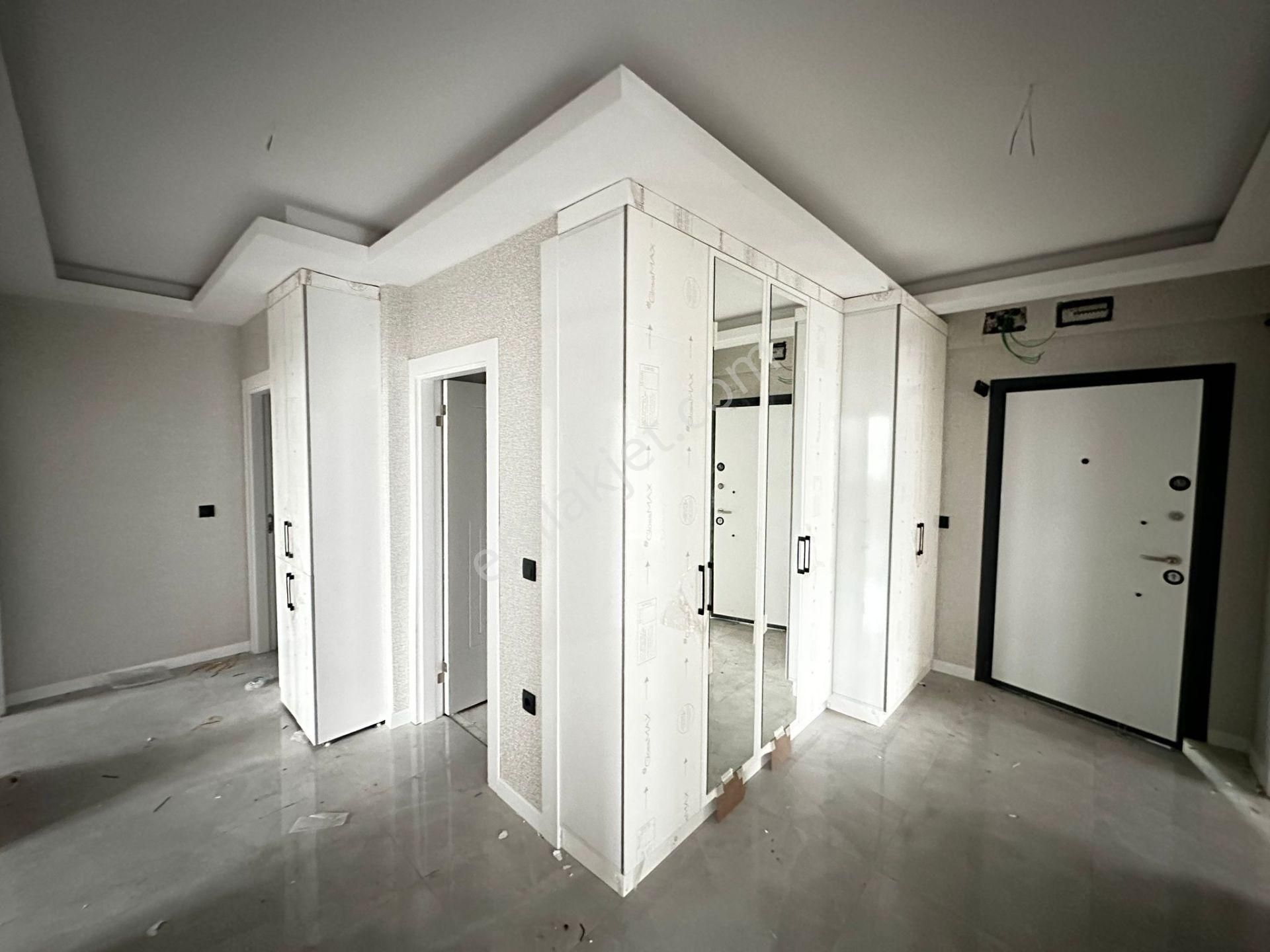 Çiftçioğullarından Pursaklar Saray Fatihte Y.ısıtmalı E.banyolu 2+1 Daire