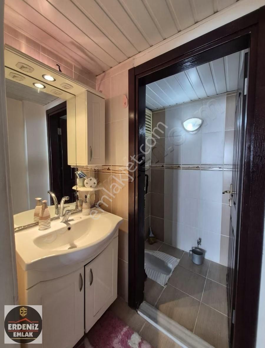 Yeşiltepe Mh 2+1 Geniş Köşe Başı Çağlayan Lisesi Yakını Kaçmaz - Görsel 9