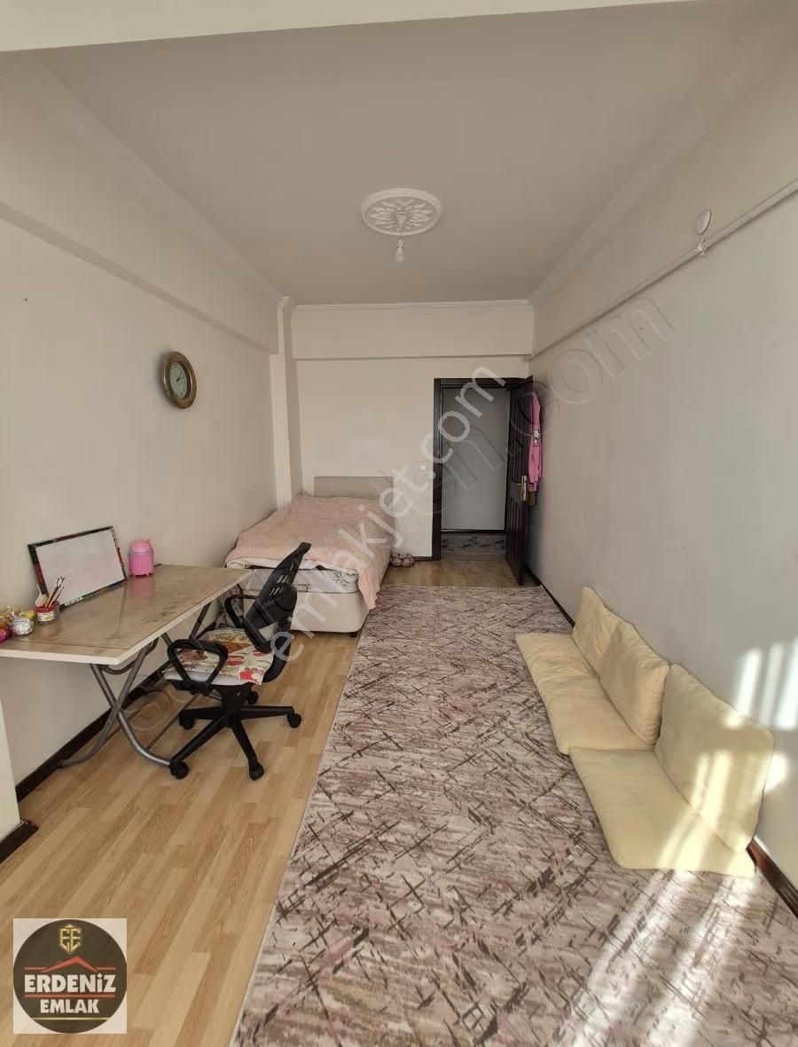 Yeşiltepe Mh 2+1 Geniş Köşe Başı Çağlayan Lisesi Yakını Kaçmaz - Görsel 18