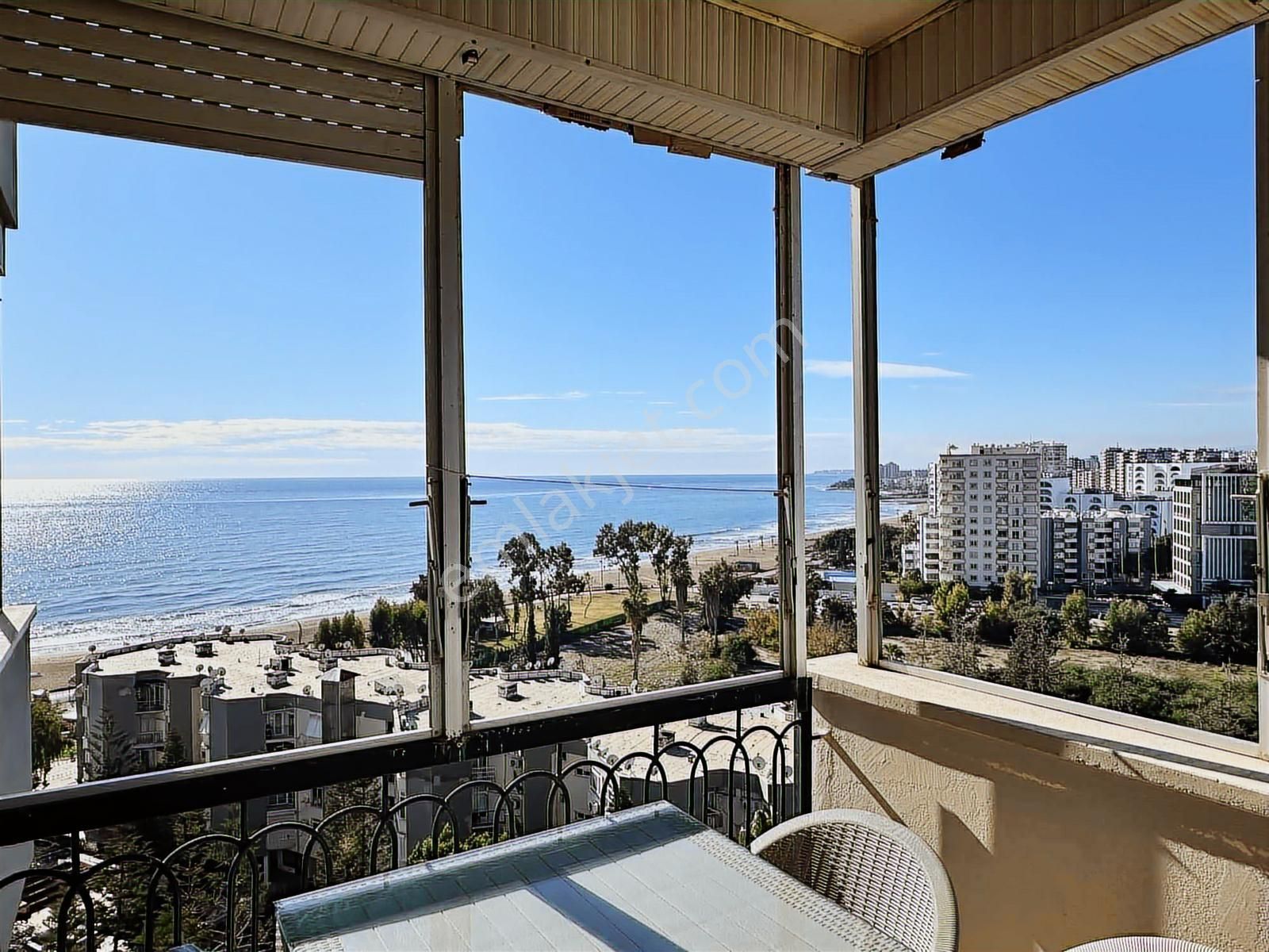 New Form'dan Soli Sitesinde Deniz Manzaralı Eşyalı Kiralık 2+1 - Görsel 14