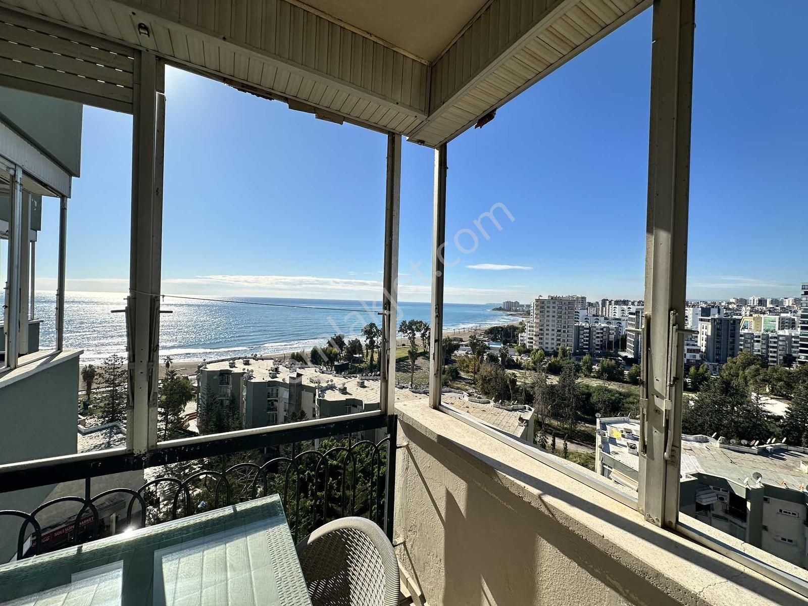 New Form'dan Soli Sitesinde Deniz Manzaralı Eşyalı Kiralık 2+1 - Görsel 11