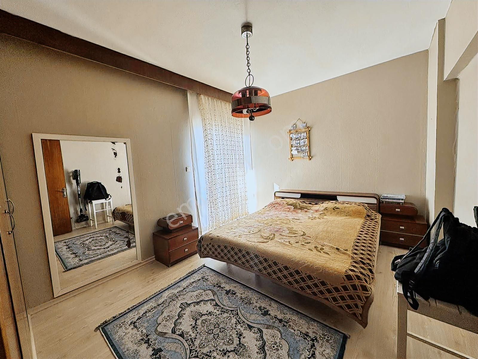 New Form'dan Soli Sitesinde Deniz Manzaralı Eşyalı Kiralık 2+1 - Görsel 9